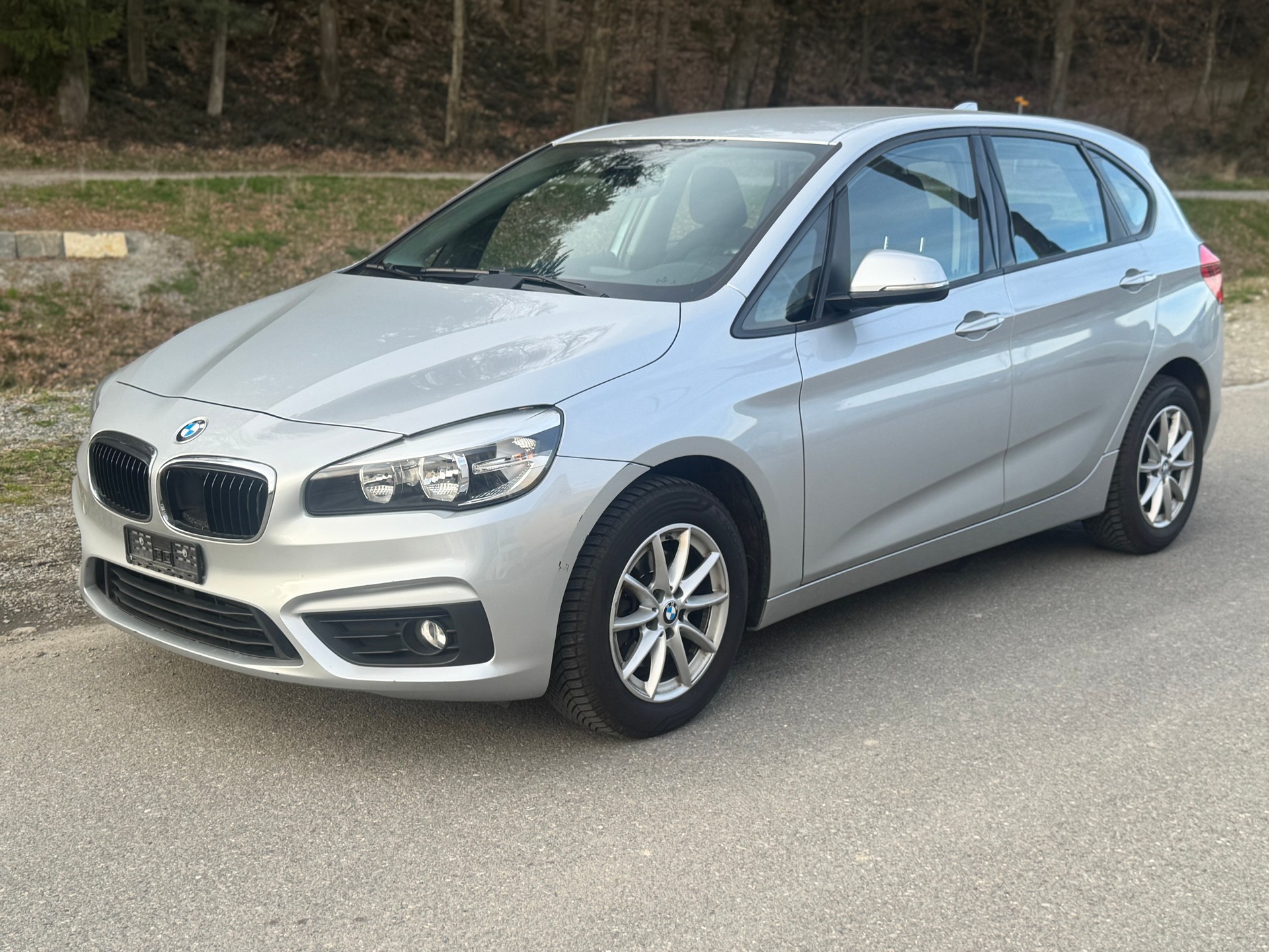 BMW 218d Active Tourer Sport Line-image-0