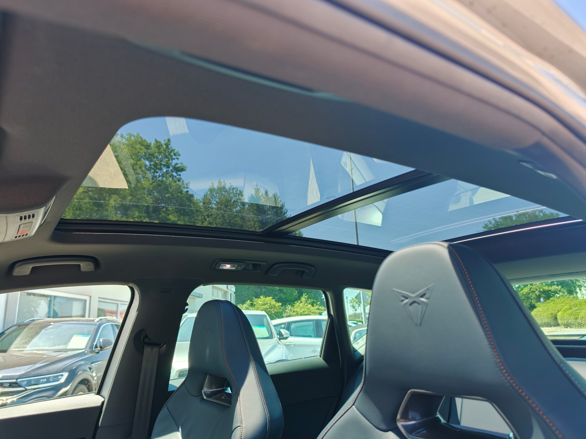 CUPRA Ateca 2.0TSI 4Drive DSG 300-image-21