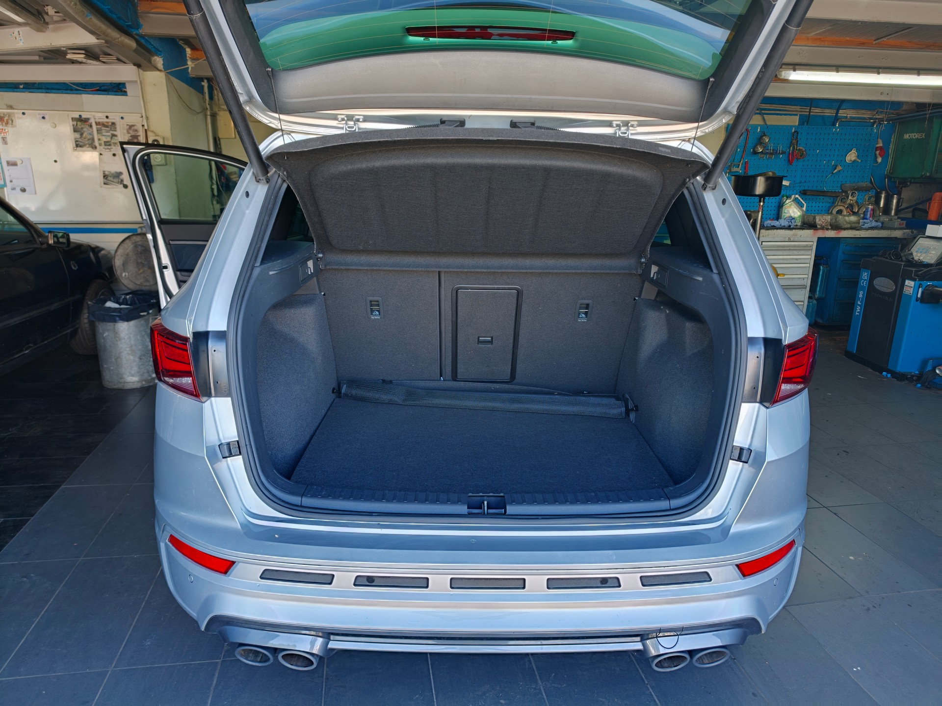 CUPRA Ateca 2.0TSI 4Drive DSG 300-image-20
