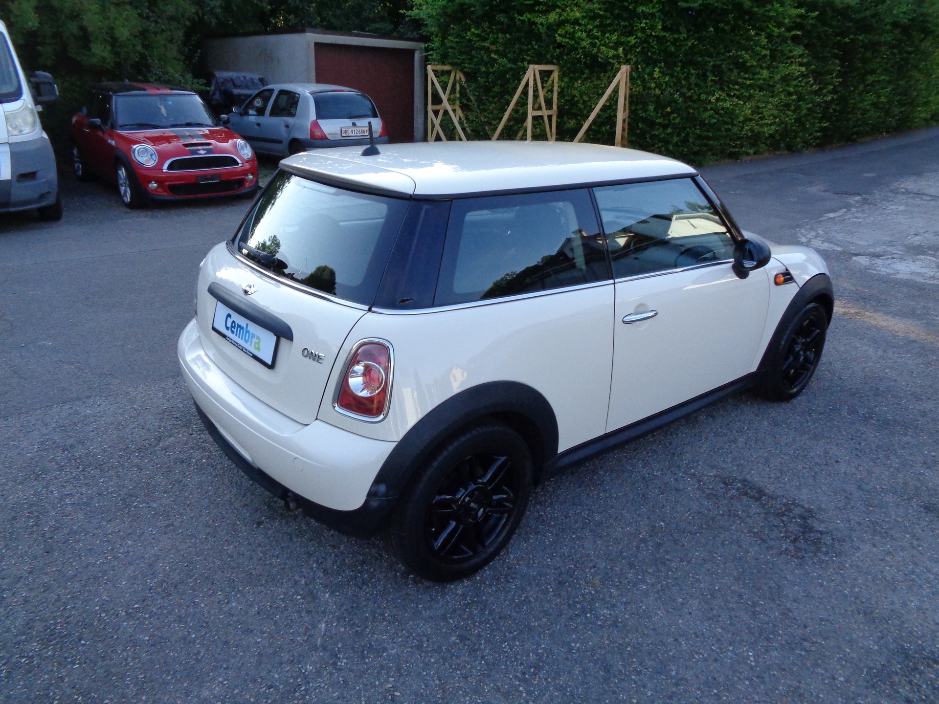 MINI One-image-13