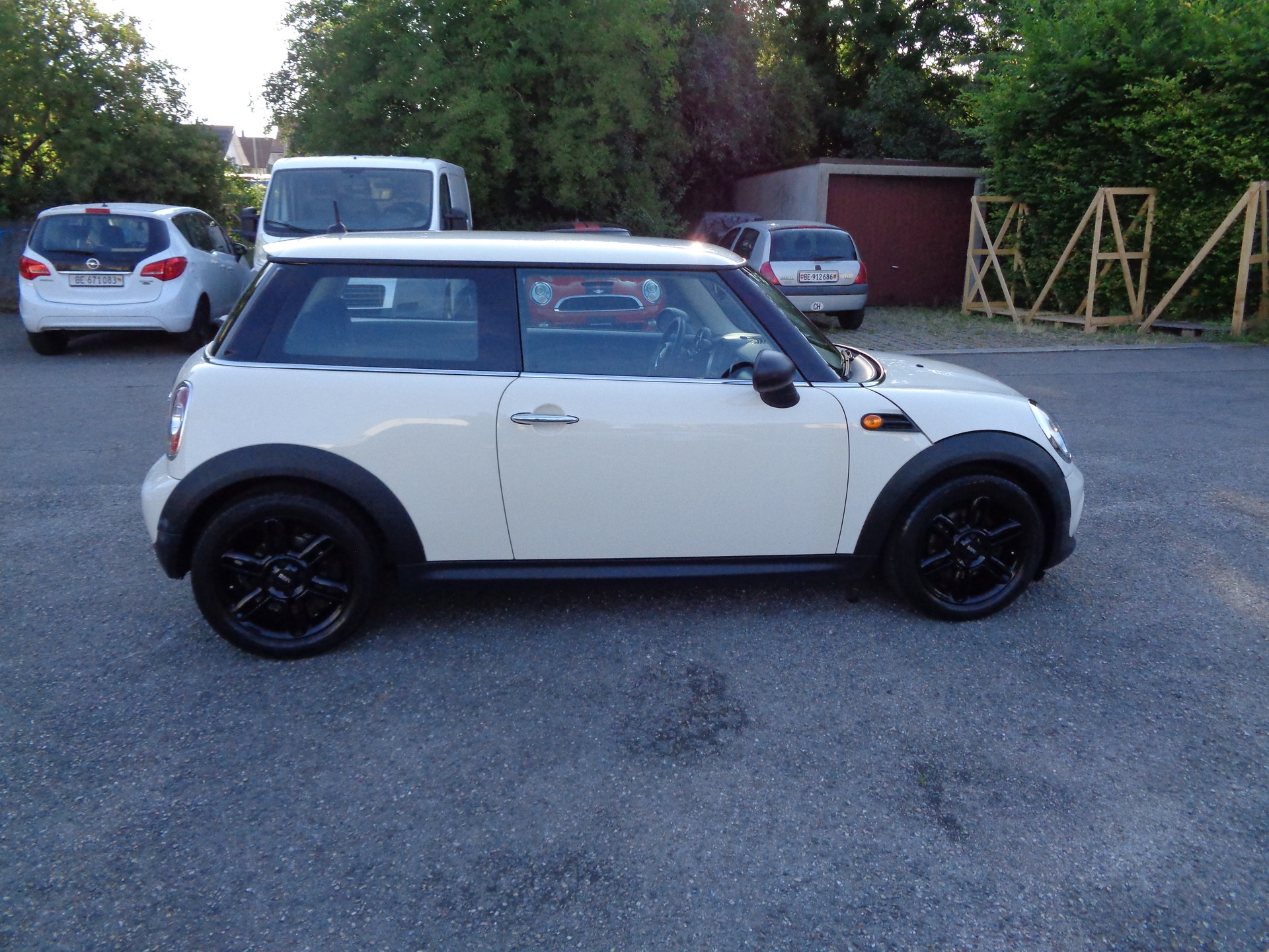 MINI One-image-4
