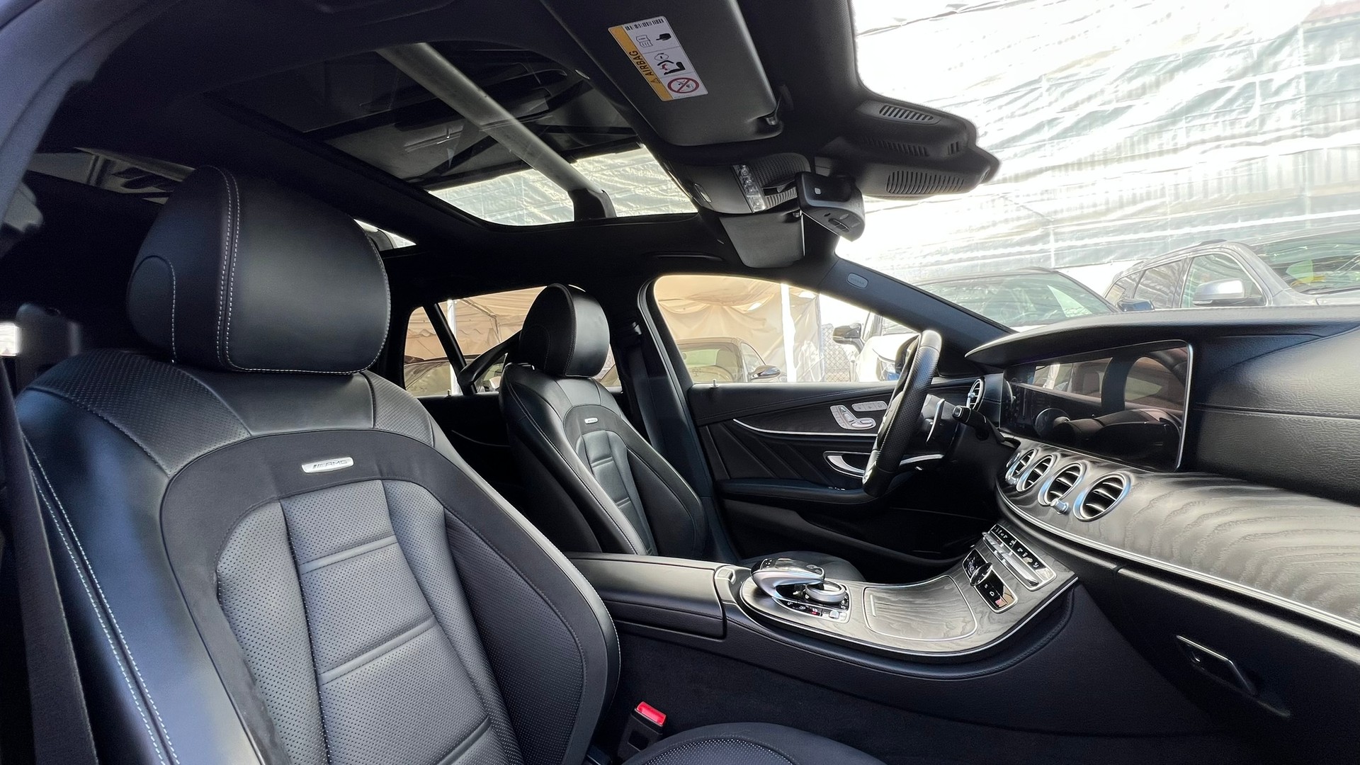 MERCEDES-BENZ E 53 AMG 4MATIC 9G-TRONIC BLACK l 435 PS-image-25