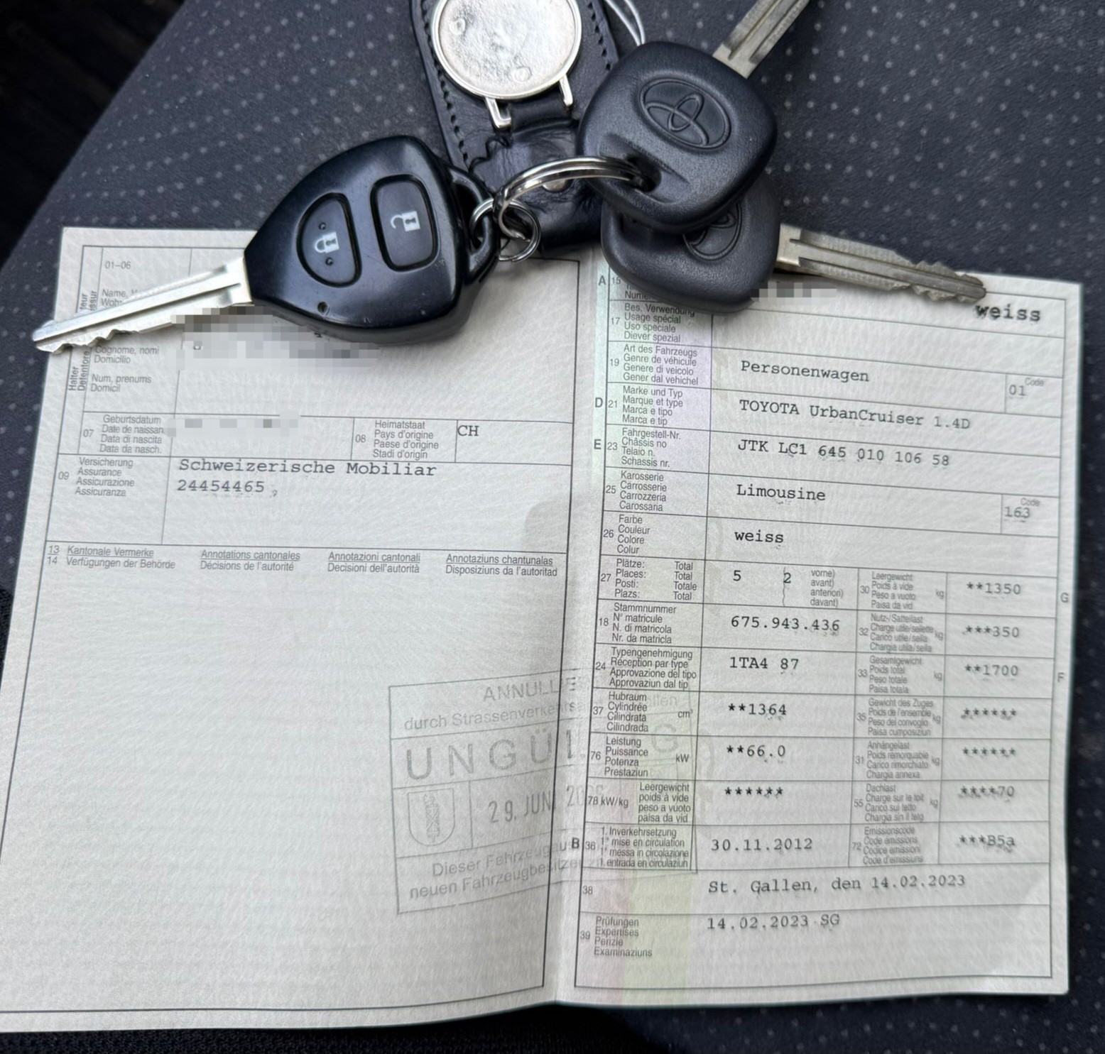TOYOTA UrbanCruiser 1.4 D-4D Linea Sol 4WD-image-11
