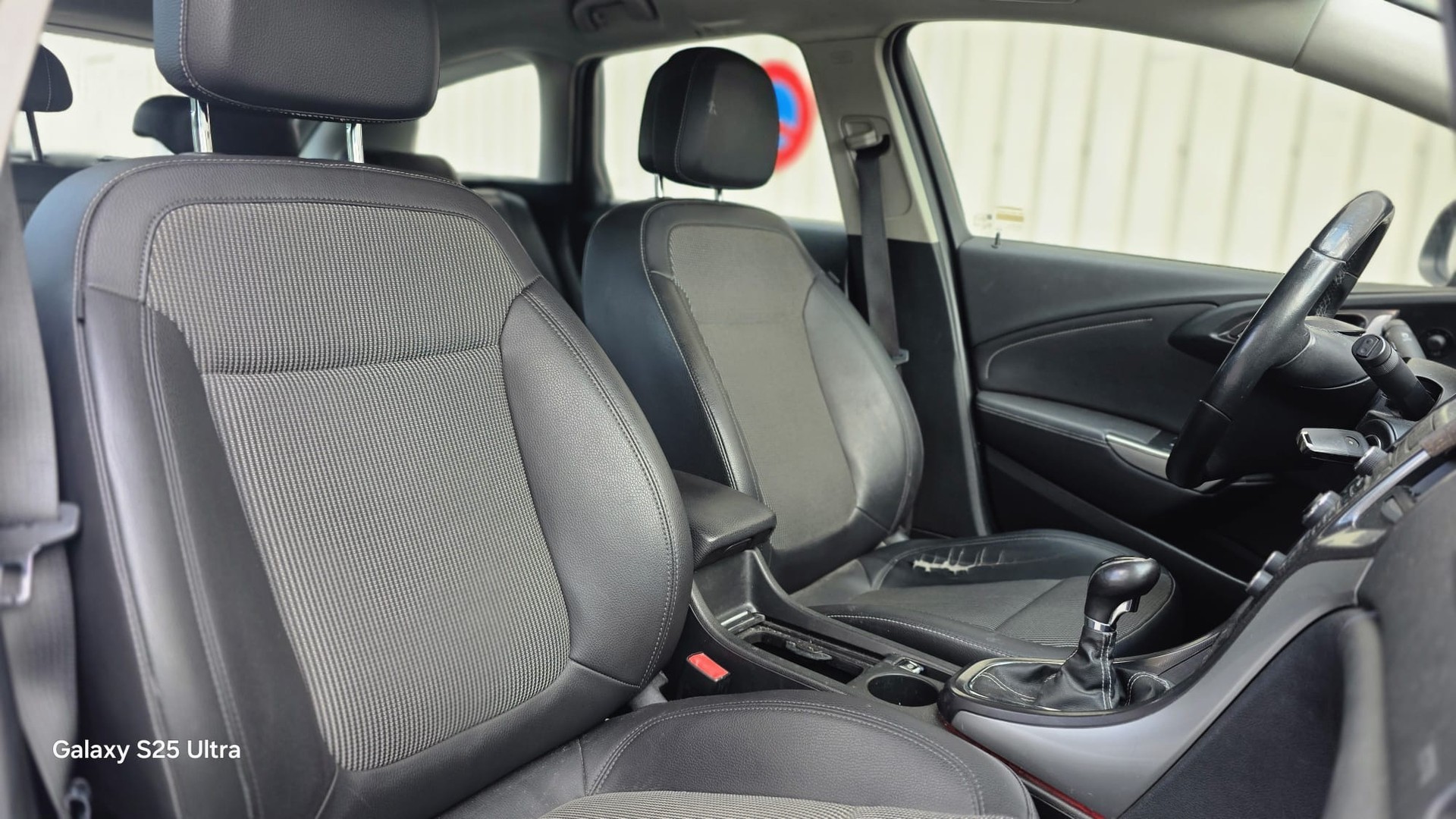 OPEL Astra SportsTourer 1.6i 16V Turbo Sport-image-9