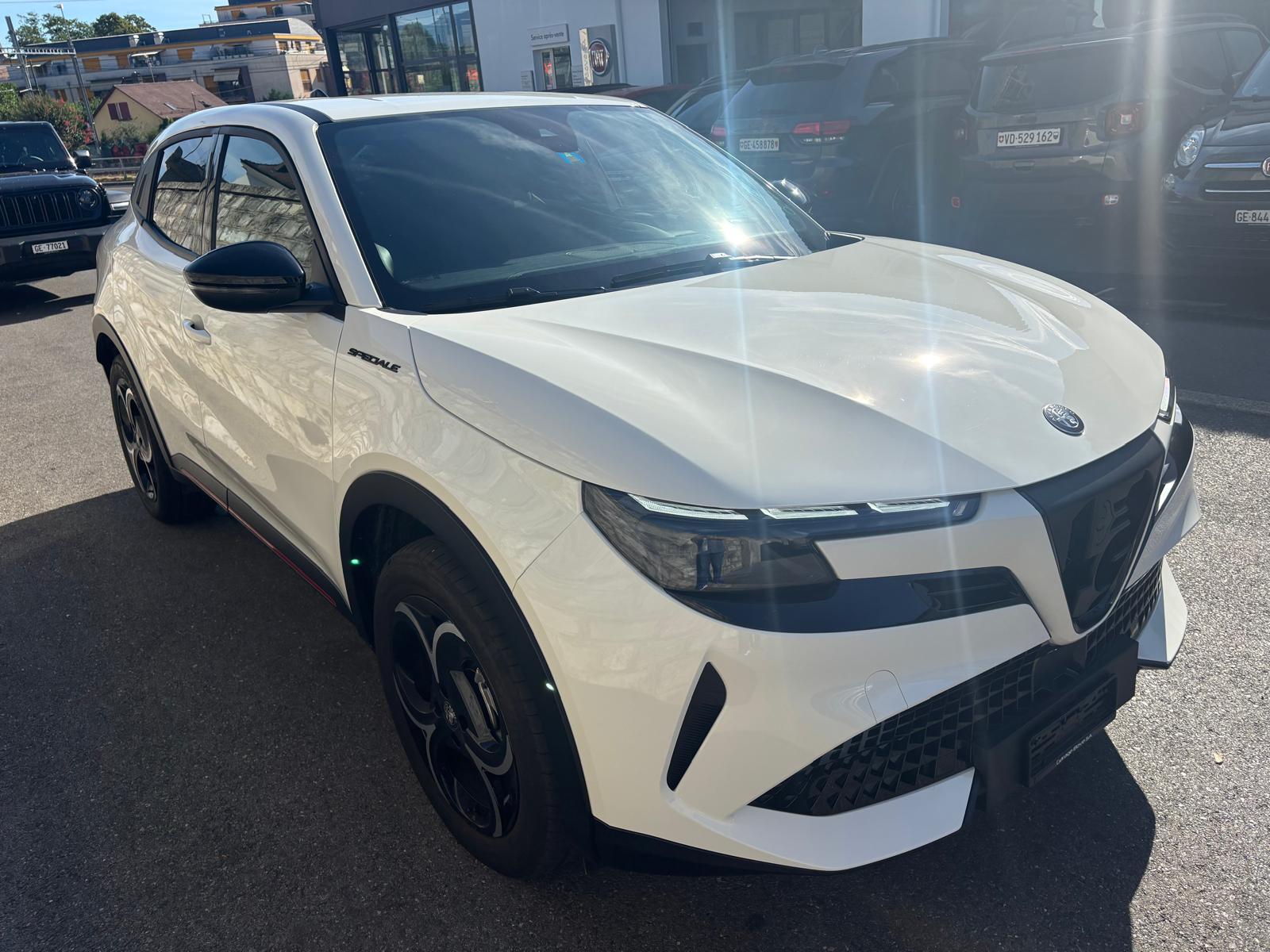 ALFA ROMEO Junior 1.2 48V Hybrid Speciale-image-4