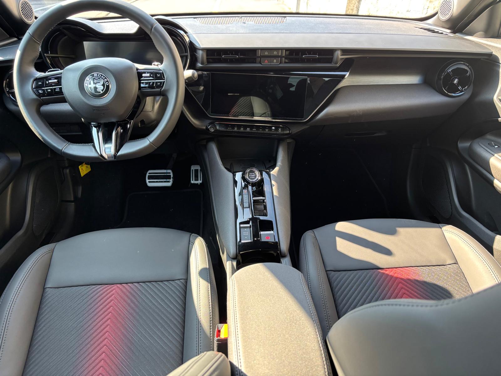 ALFA ROMEO Junior 1.2 48V Hybrid Speciale-image-9