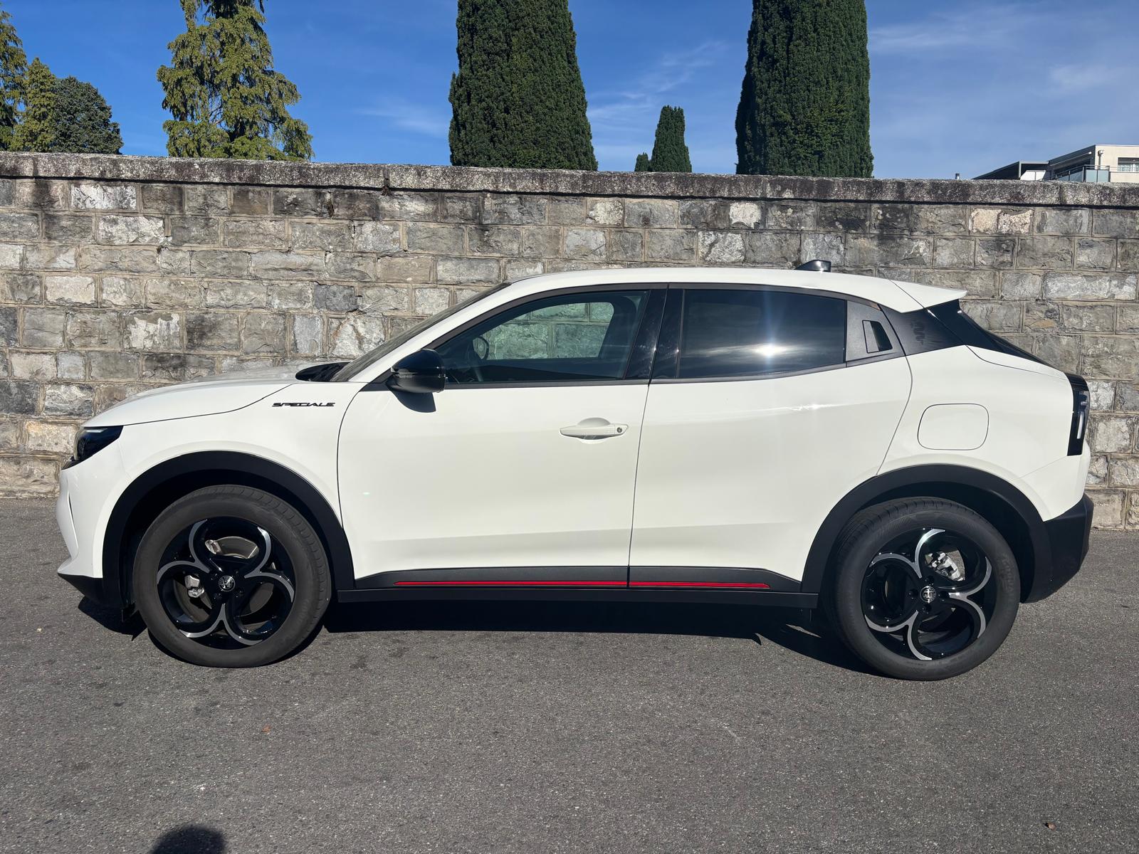 ALFA ROMEO Junior 1.2 48V Hybrid Speciale-image-0