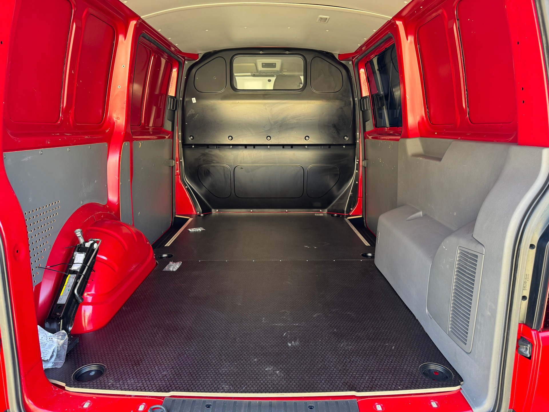 VW T6.1 2.0 TDI-image-11