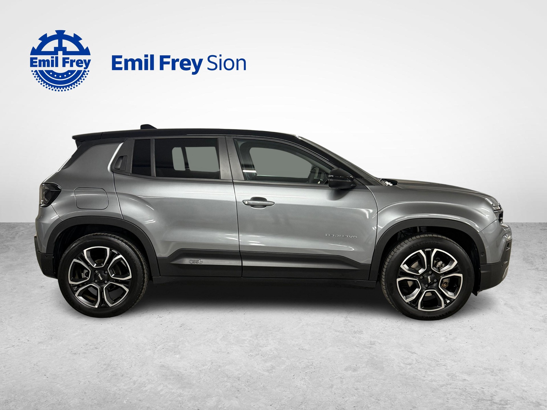 JEEP Avenger Summit-image-4