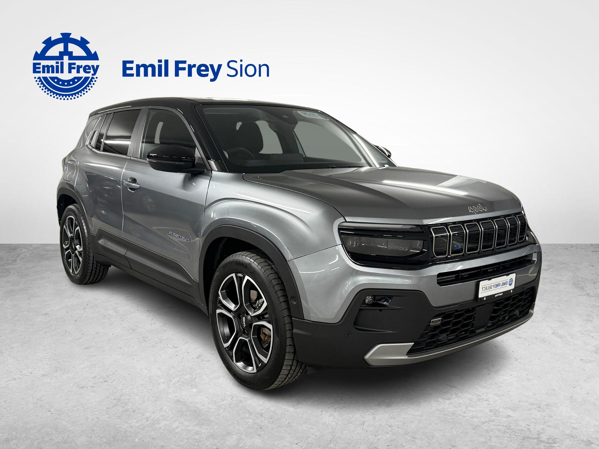 JEEP Avenger Summit-showroom-element-2