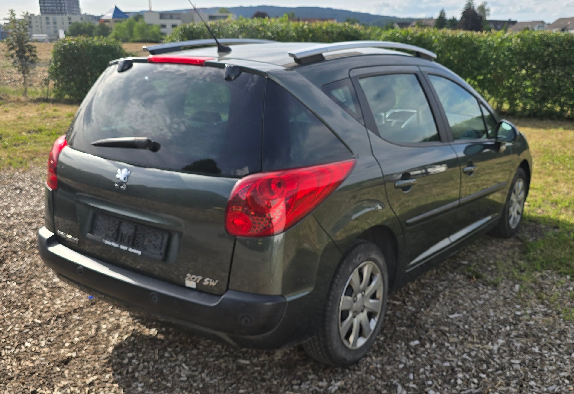 PEUGEOT 207 SW 1.6 16V Sport Automatic-image-7