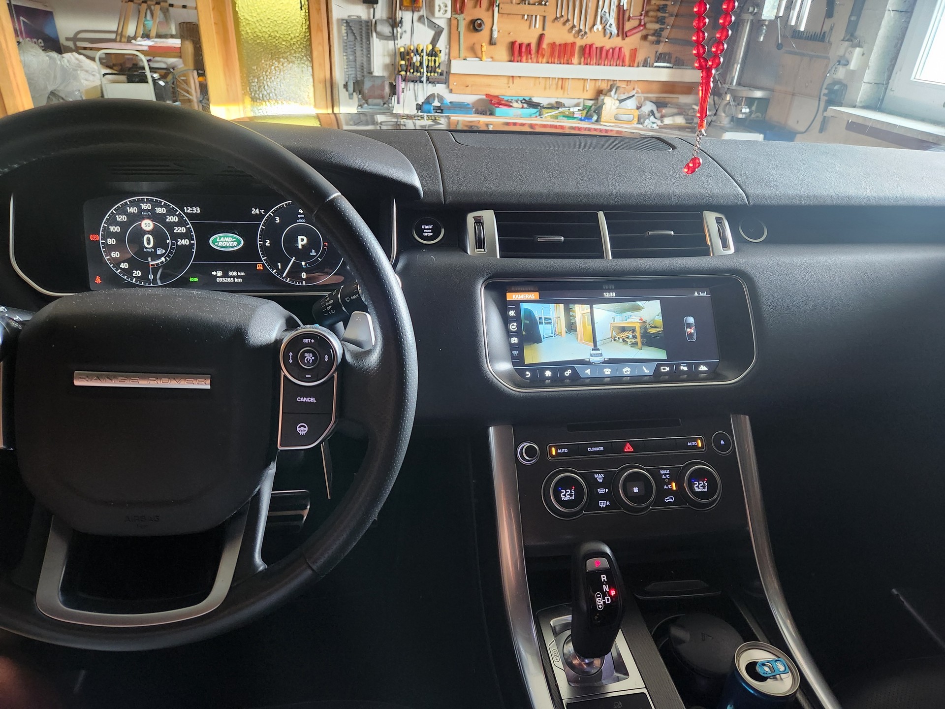 LAND ROVER 3.0 SDV6 HSE Dynamic-image-3