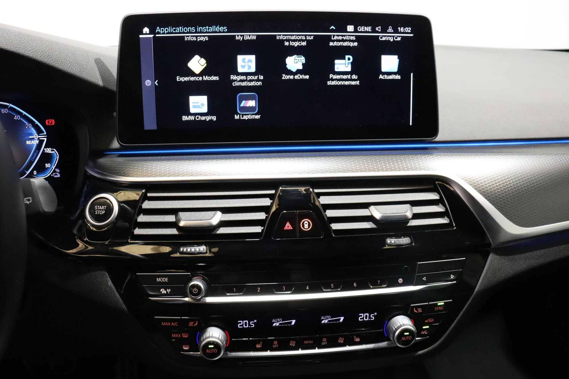 BMW 530e xDrive Touring-image-15