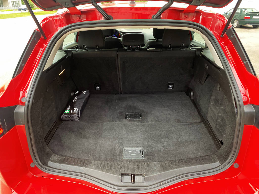 RENAULT Mégane Grandtour 1.5 Blue dCi Business EDC-image-11