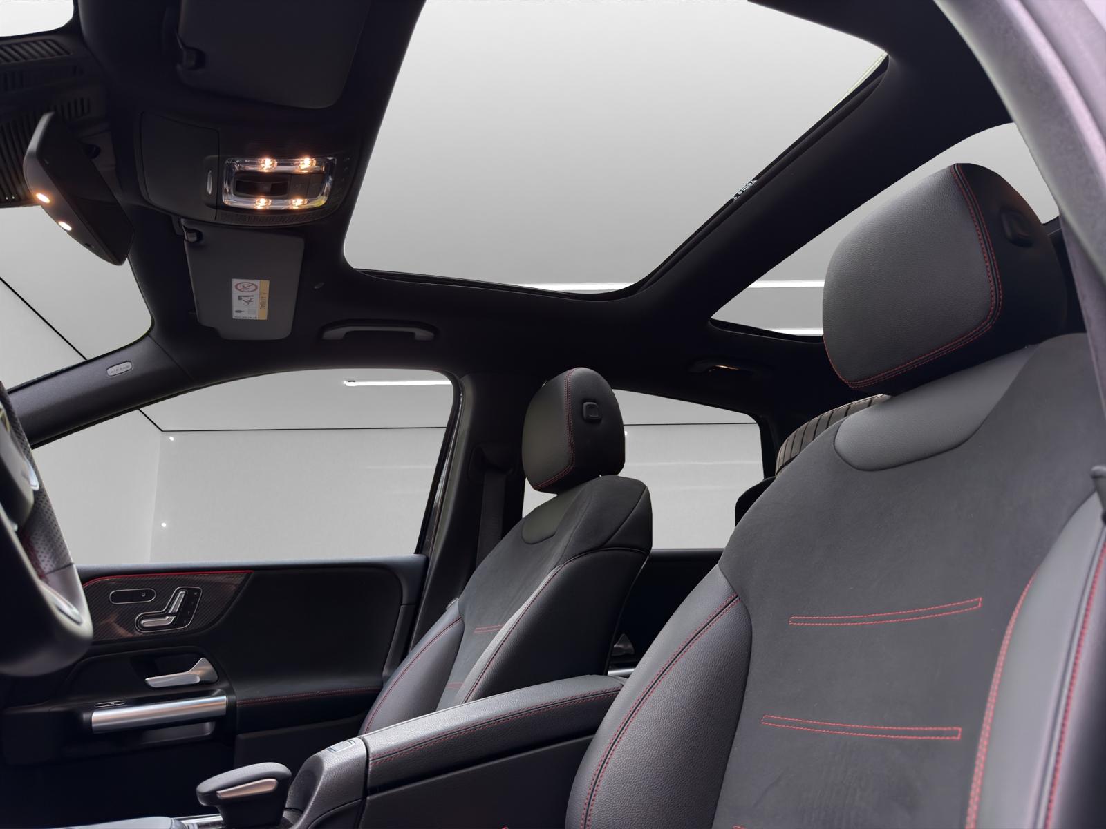 MERCEDES-BENZ B 220 4Matic AMG Line 7G-DCT-image-8