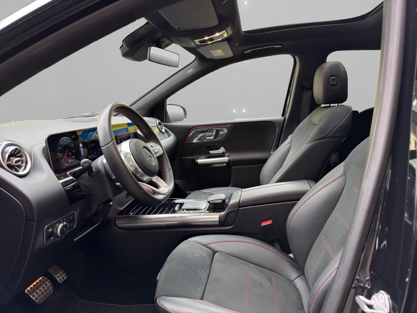 MERCEDES-BENZ B 220 4Matic AMG Line 7G-DCT-image-5