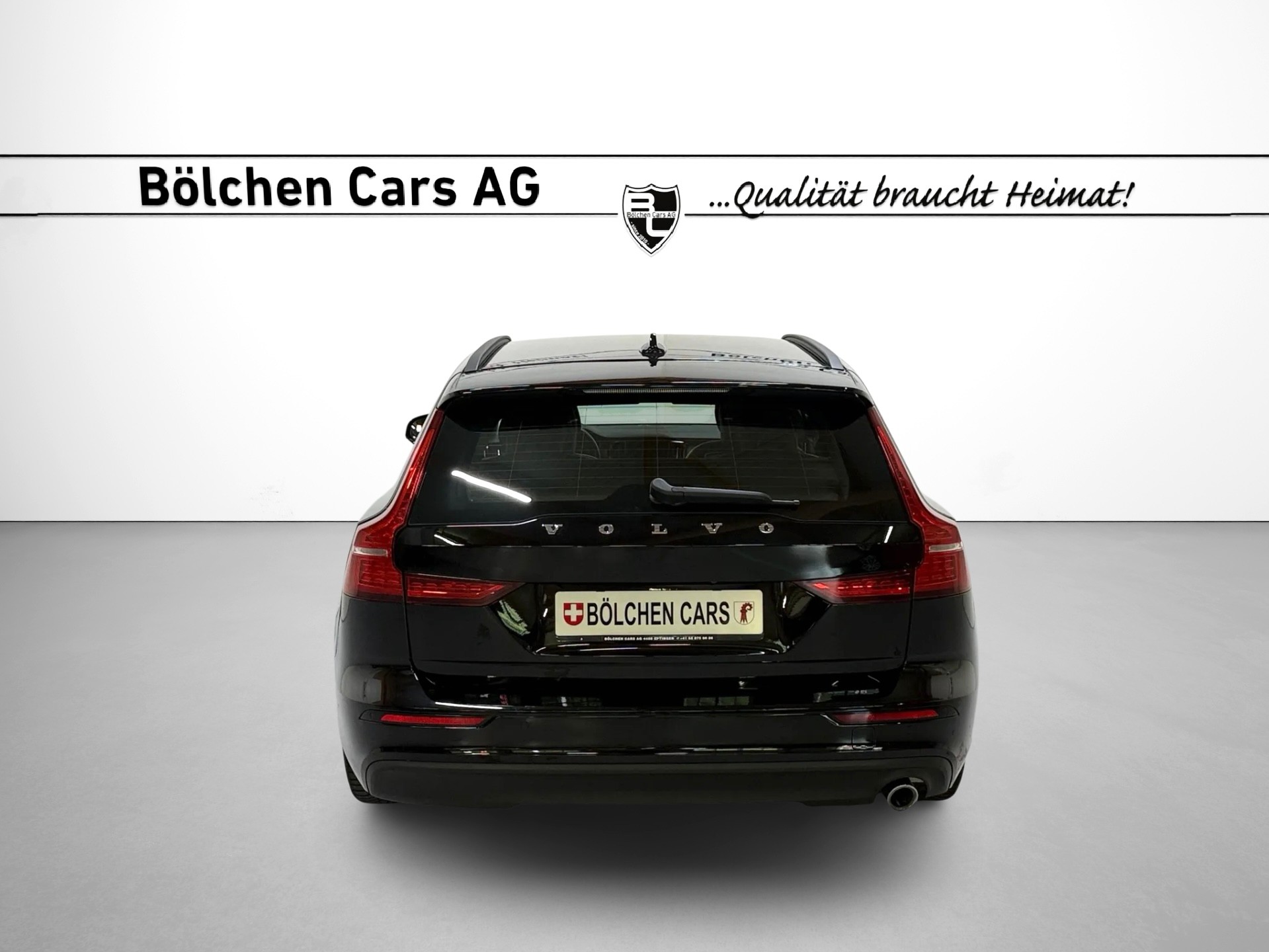VOLVO V60 D3 Momentum Geartronic-image-4