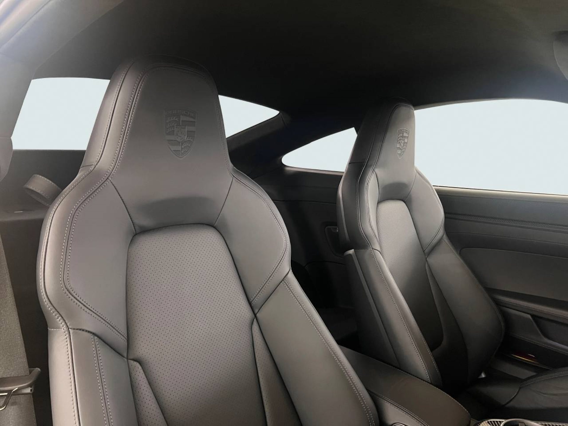 PORSCHE 911 GT3 mit Touring-Paket-image-19