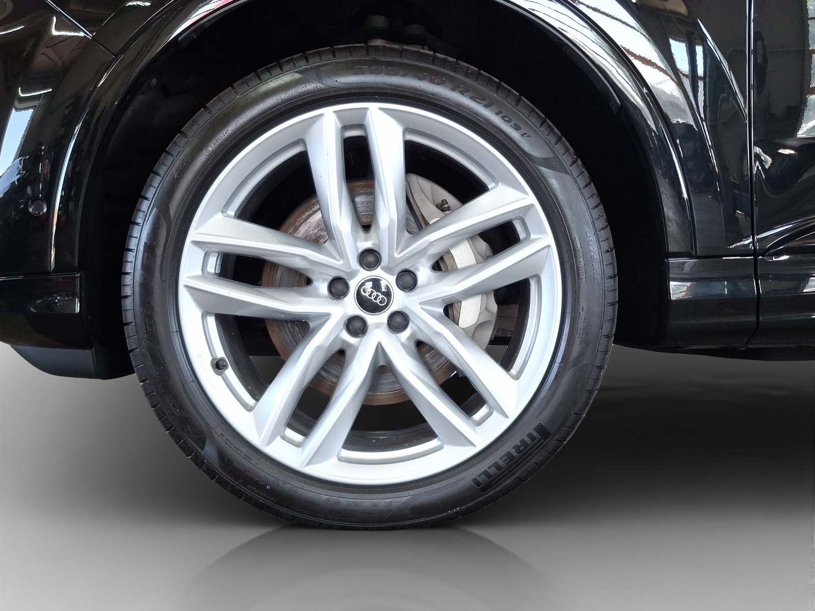 AUDI Q7 SUV TDI quattro 210 kW S Line tiptronic-image-14