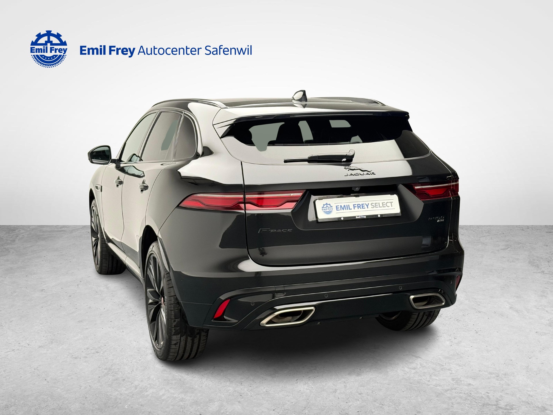 JAGUAR F-Pace 3.0 I6 R-Dynamic HSE AWD-image-2