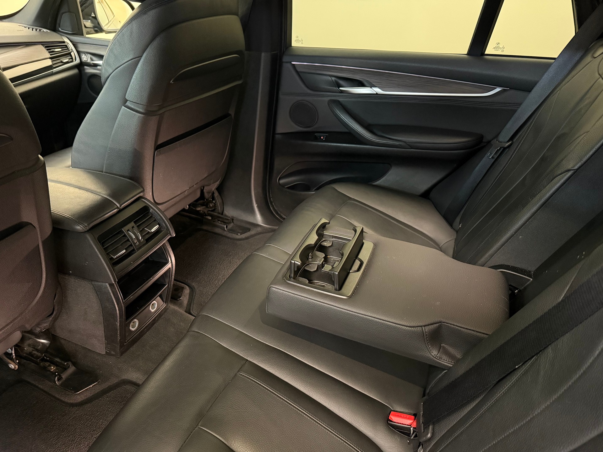 BMW X5 xDrive 30d Steptronic M-Sportpaket-image-25