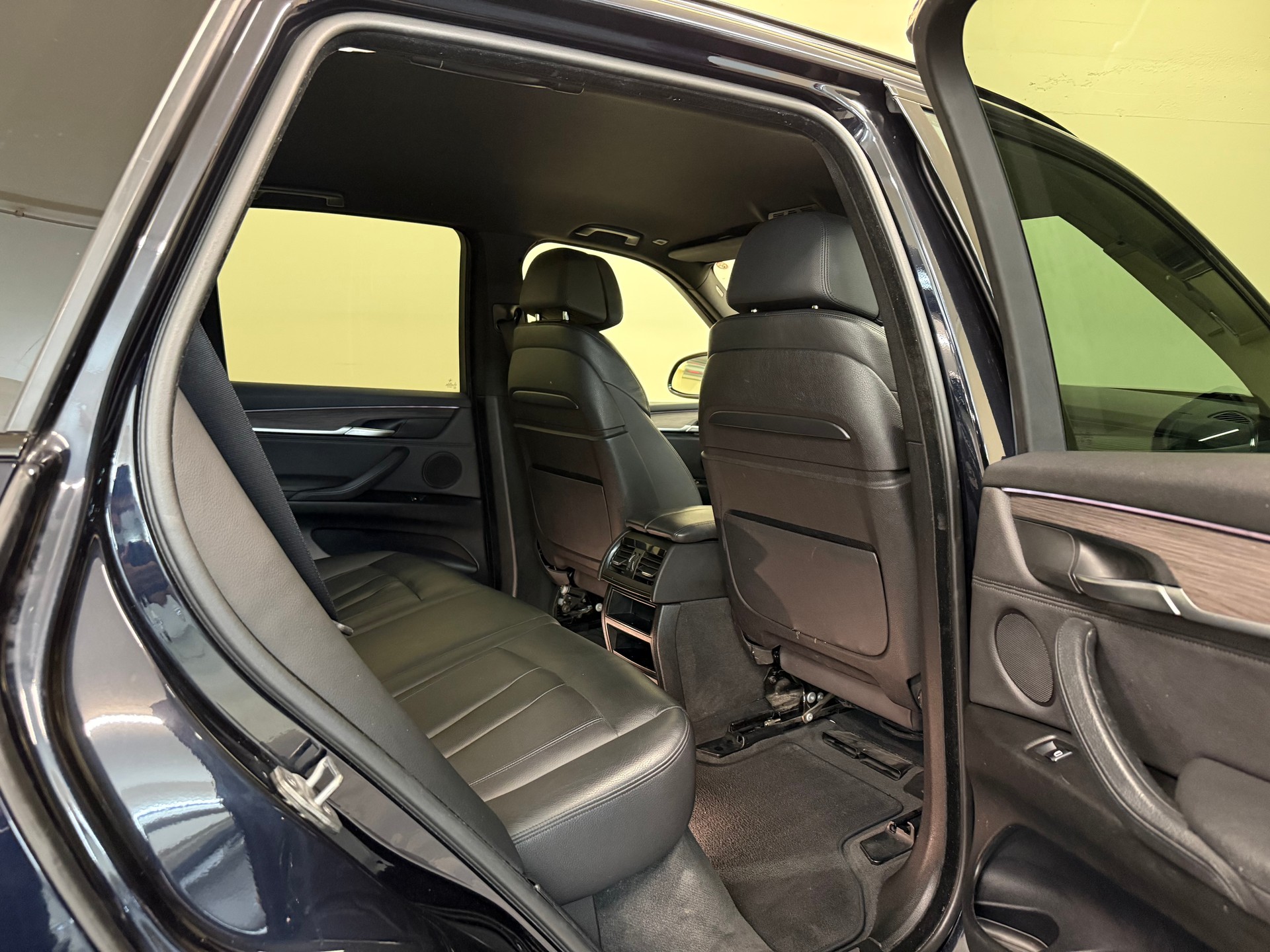 BMW X5 xDrive 30d Steptronic M-Sportpaket-image-30