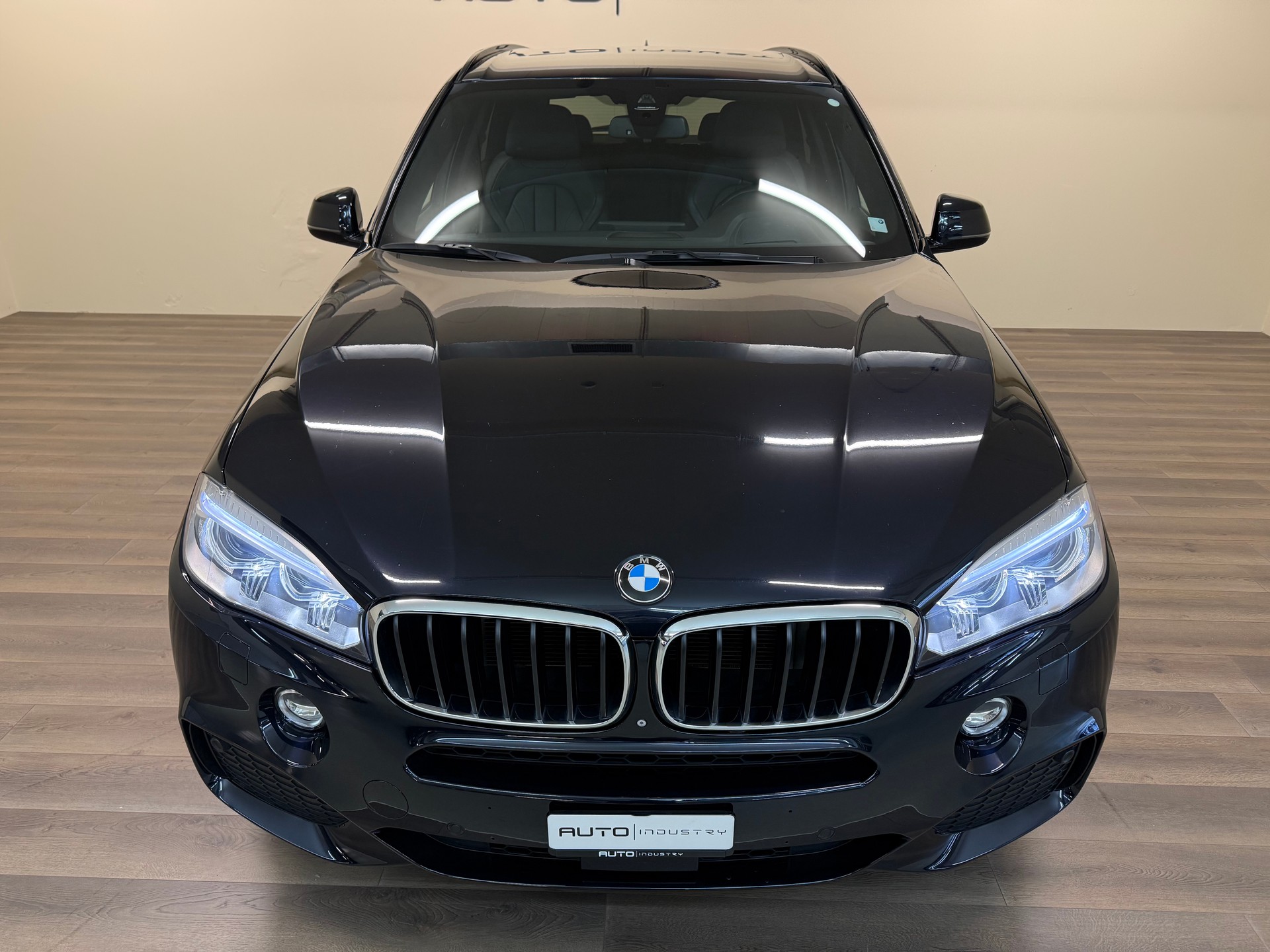 BMW X5 xDrive 30d Steptronic M-Sportpaket-image-6