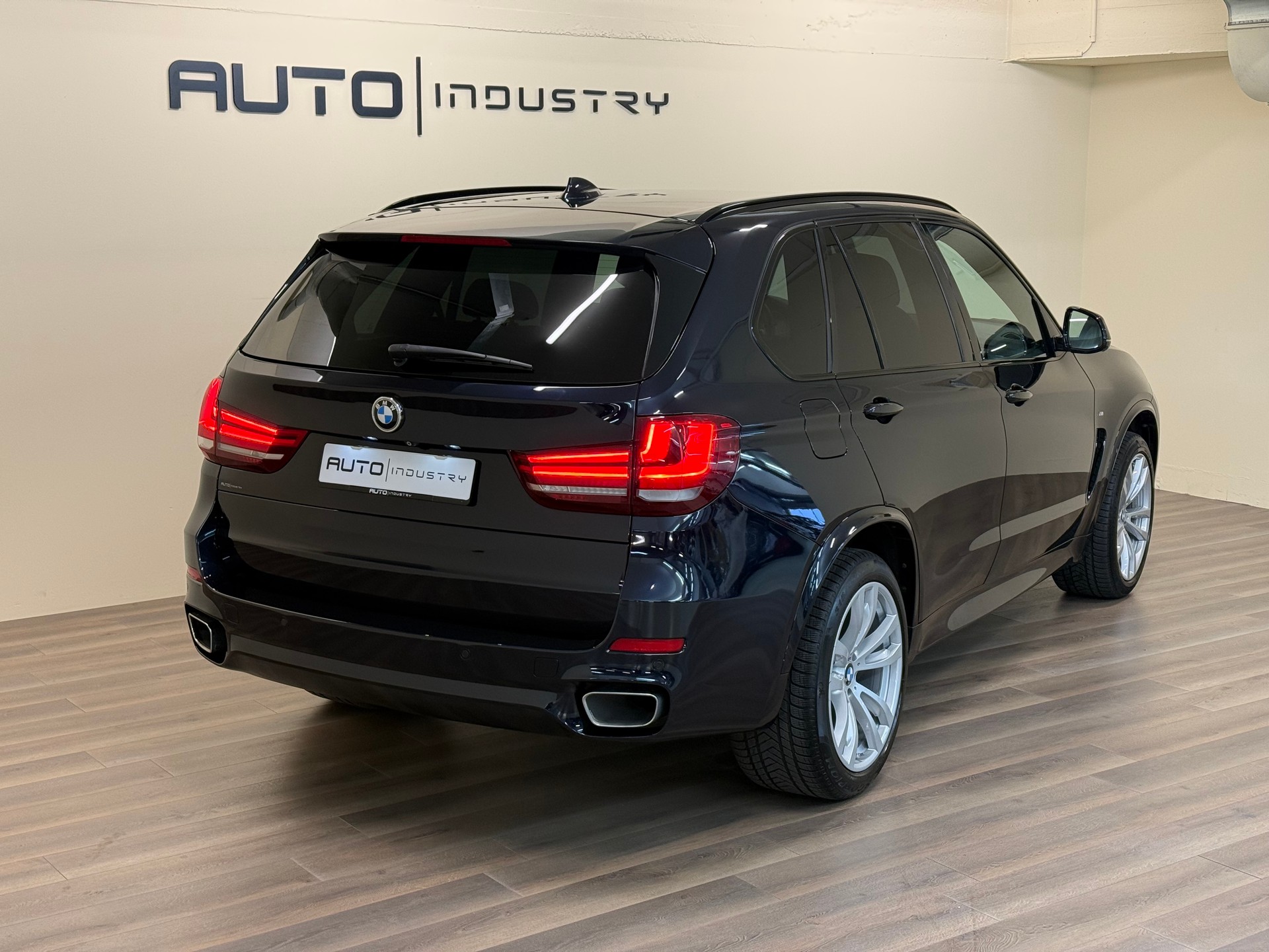 BMW X5 xDrive 30d Steptronic M-Sportpaket-image-2