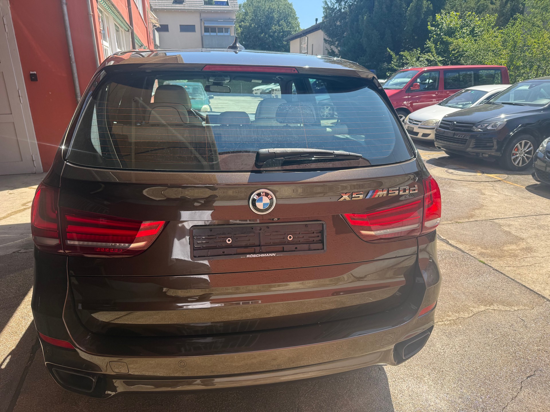 BMW X5 xDrive M50d Steptronic-showroom-element-3