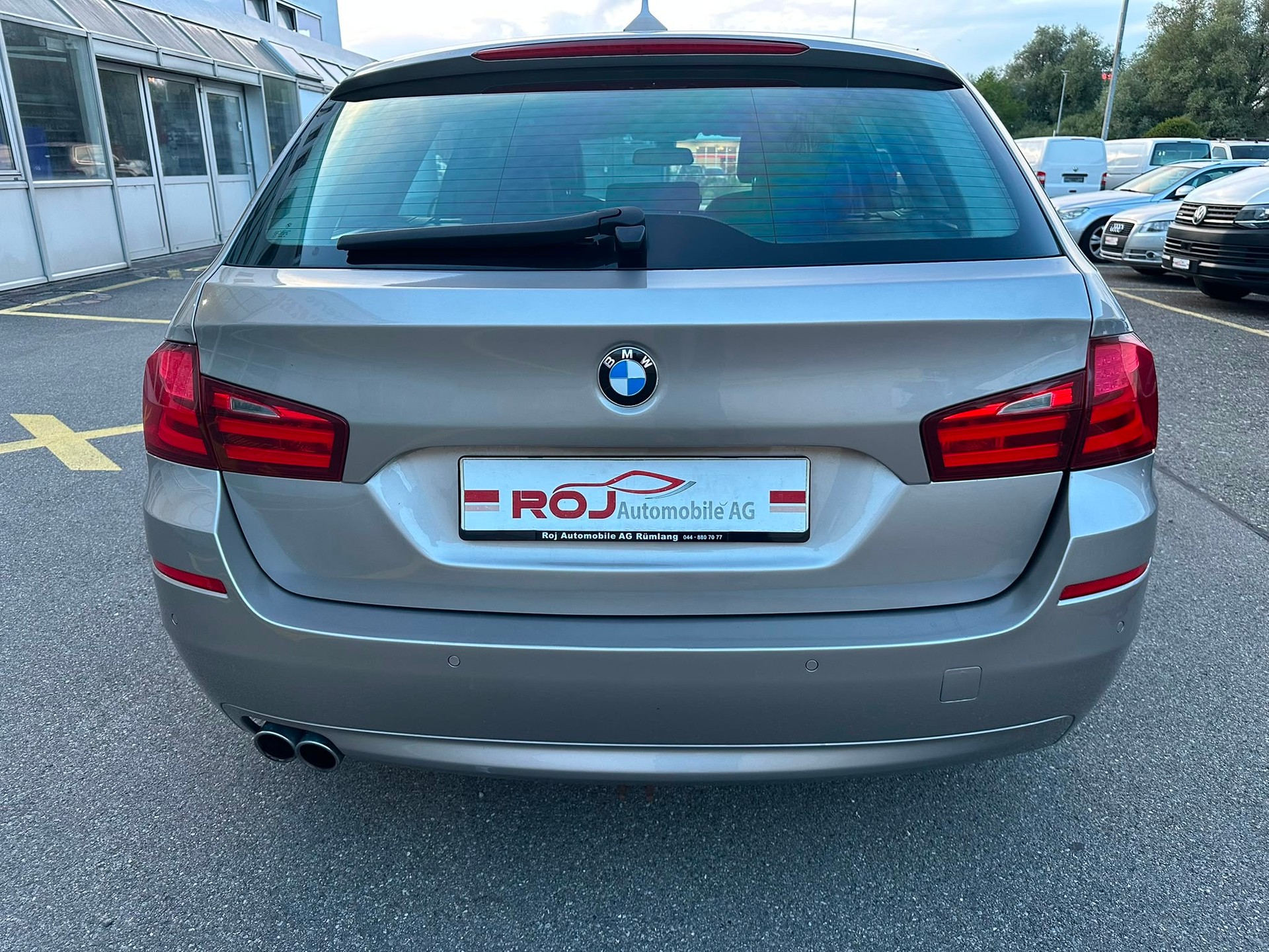 BMW 525d xDrive Touring Steptronic-image-6