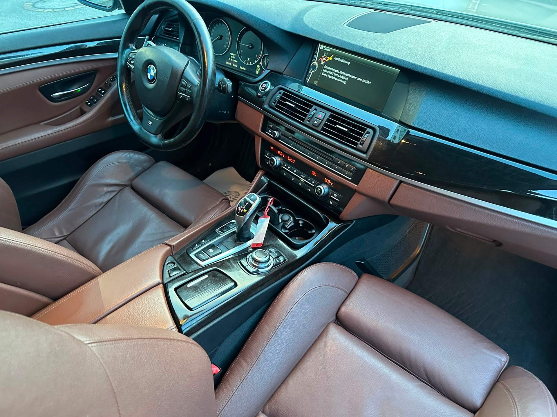 BMW 525d xDrive Touring Steptronic-image-13
