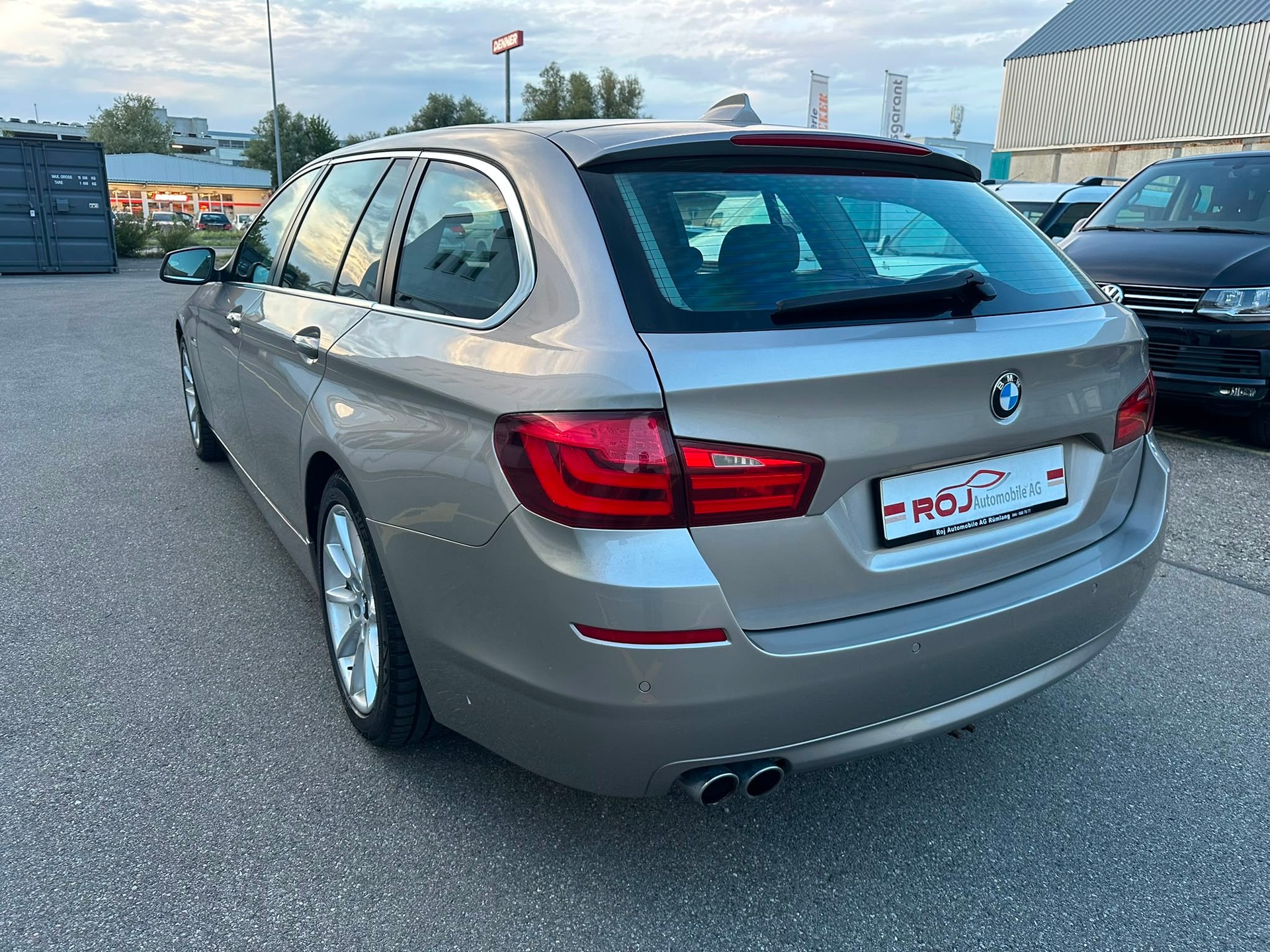 BMW 525d xDrive Touring Steptronic-image-7