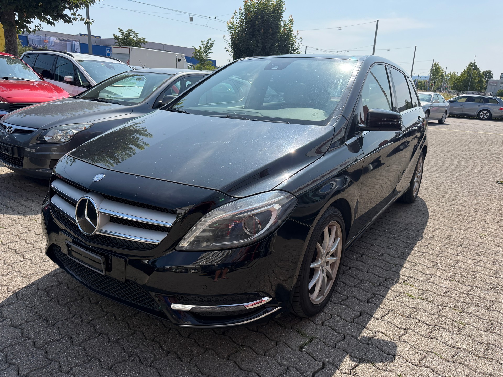 MERCEDES-BENZ B 200 7G-DCT