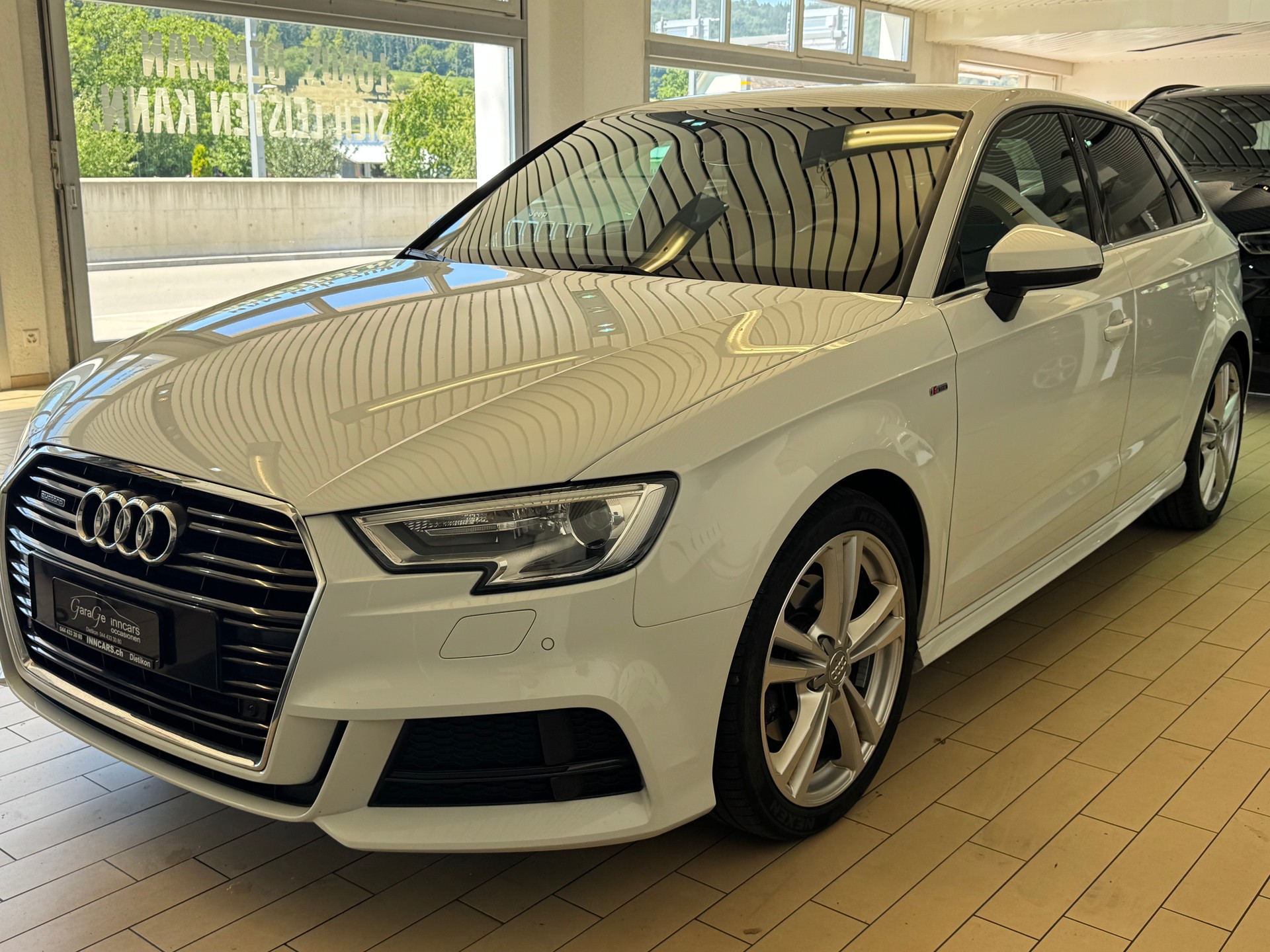 AUDI A3 Sportback 2.0 TDI Sport quattro-image-0