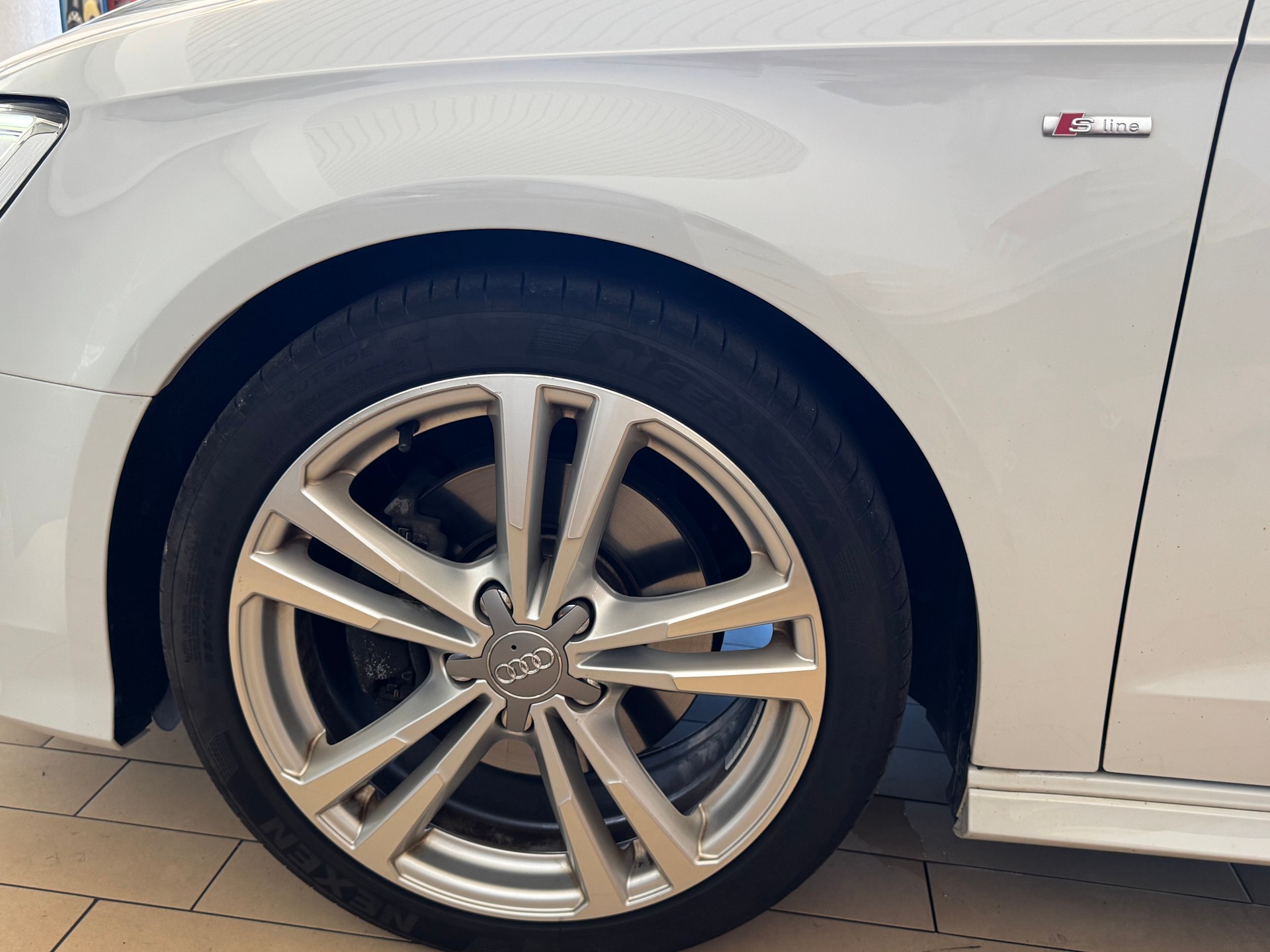 AUDI A3 Sportback 2.0 TDI Sport quattro-image-10