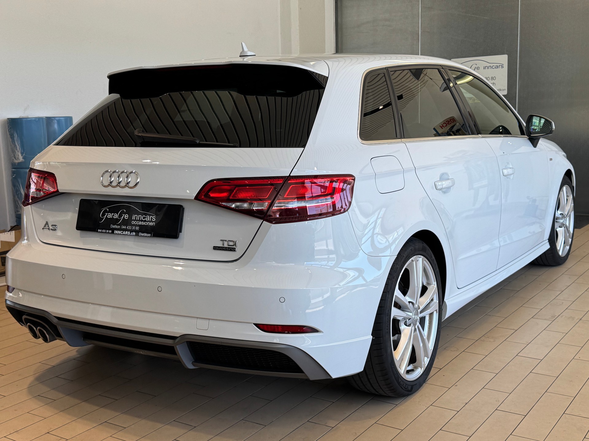 AUDI A3 Sportback 2.0 TDI Sport quattro-image-3