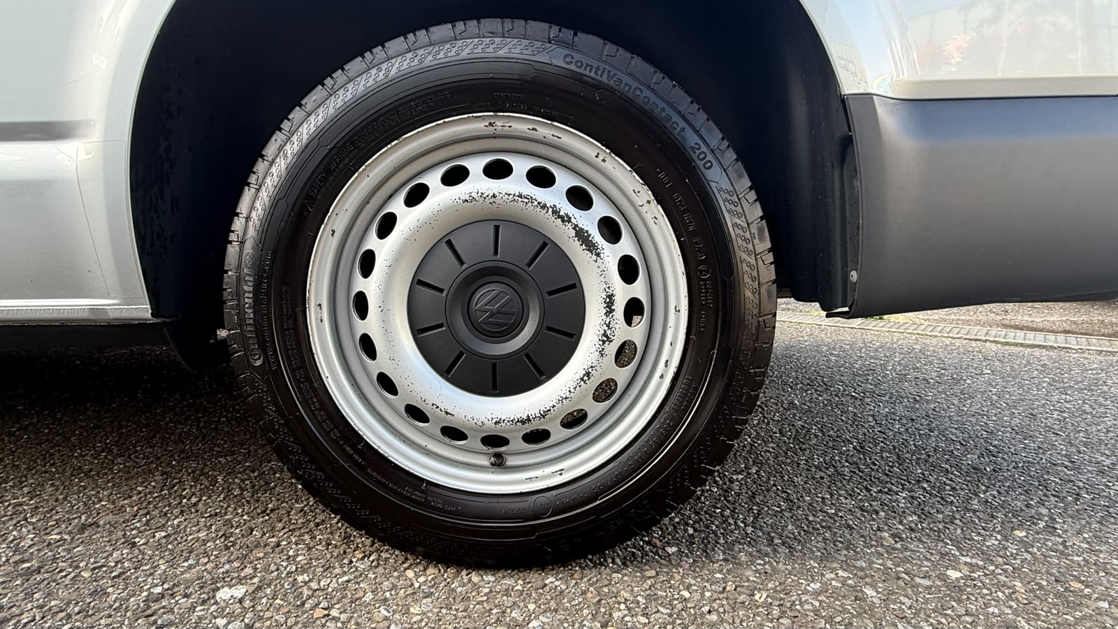 VW T6.1 2.0 TDI EINBAU-SCHRÄNKE!!!-image-22