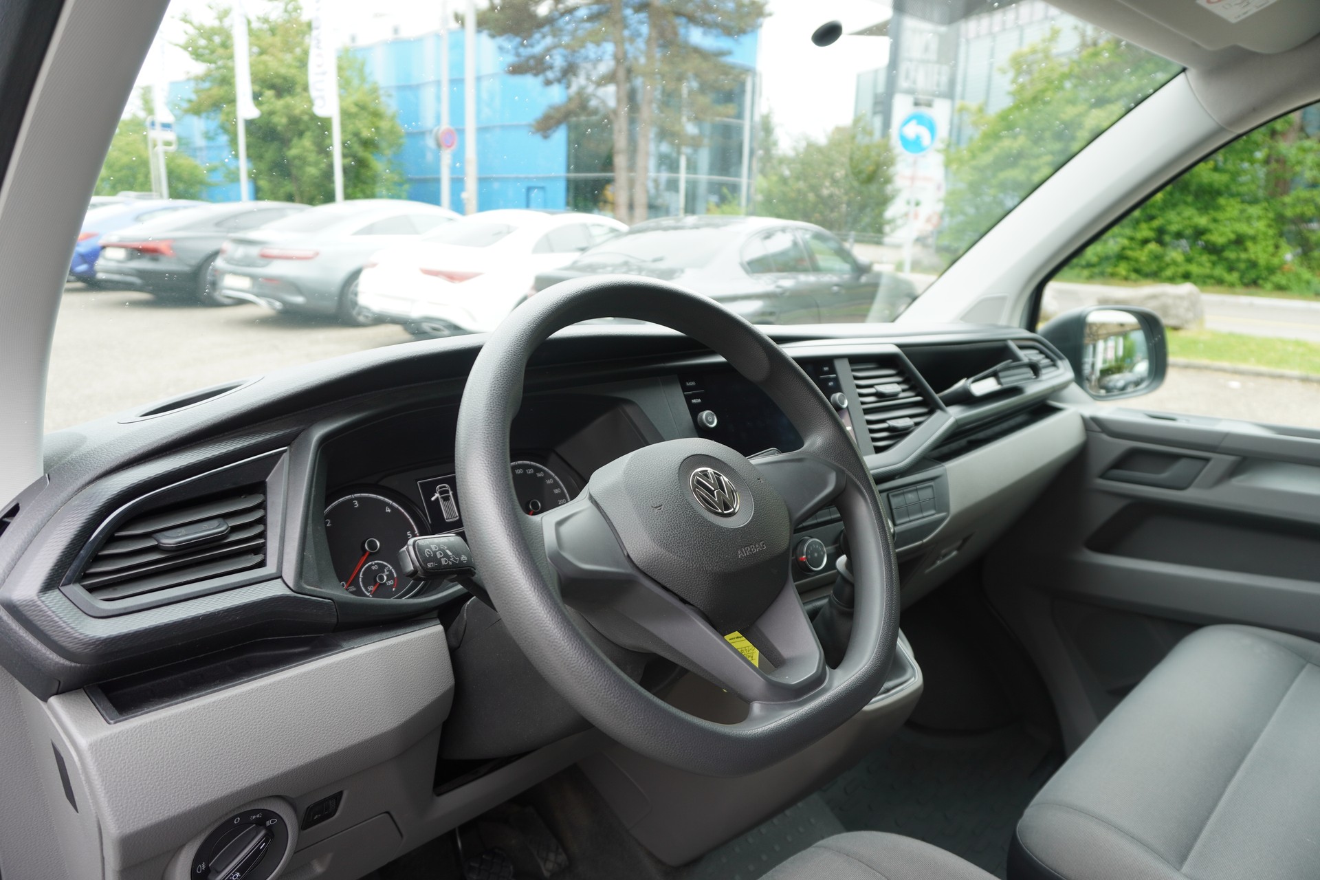 VW T6.1 2.0 TDI EINBAU-SCHRÄNKE!!!-image-9