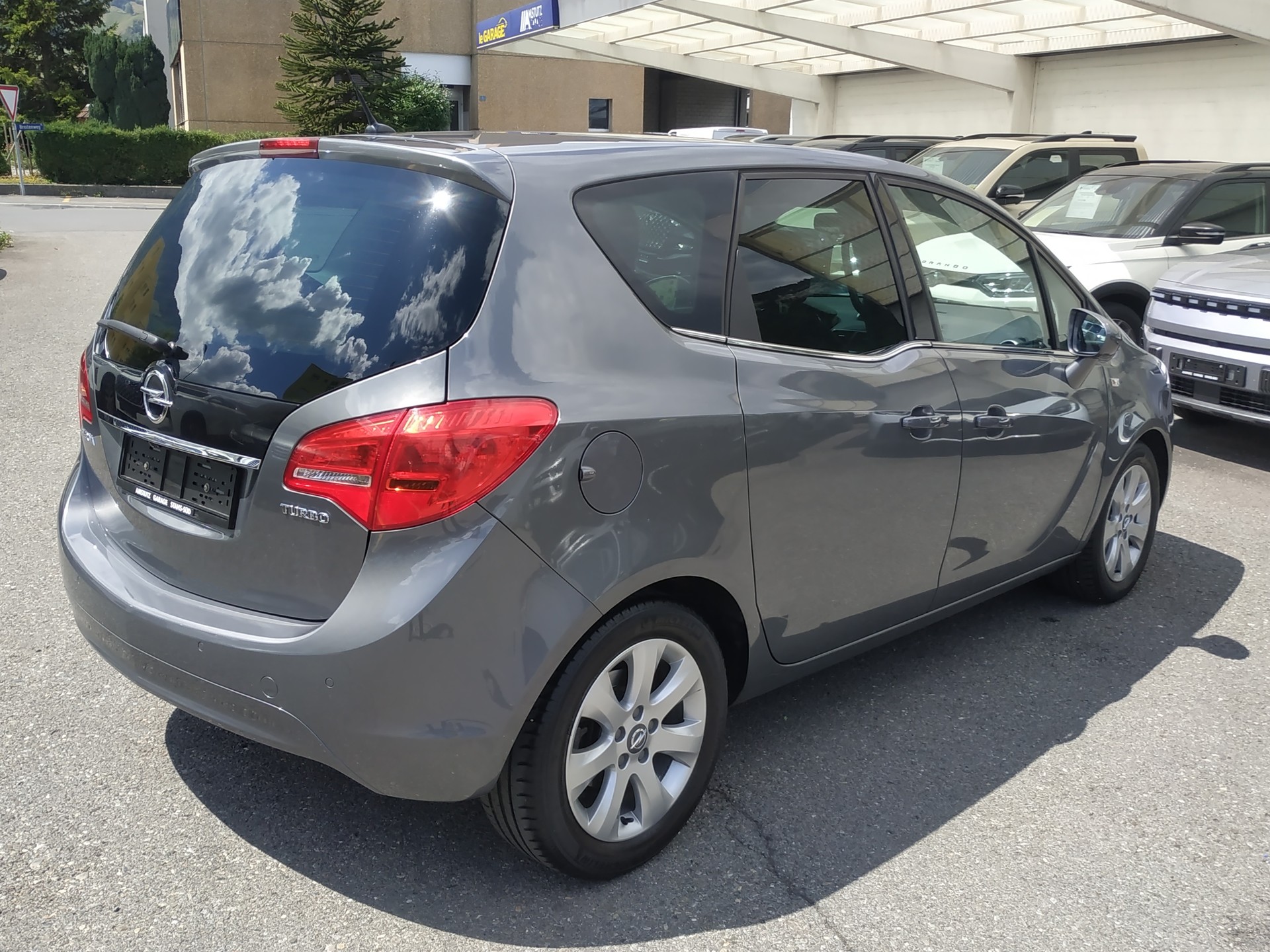 OPEL Meriva 1.4 Turbo Cosmo Automatic-image-7