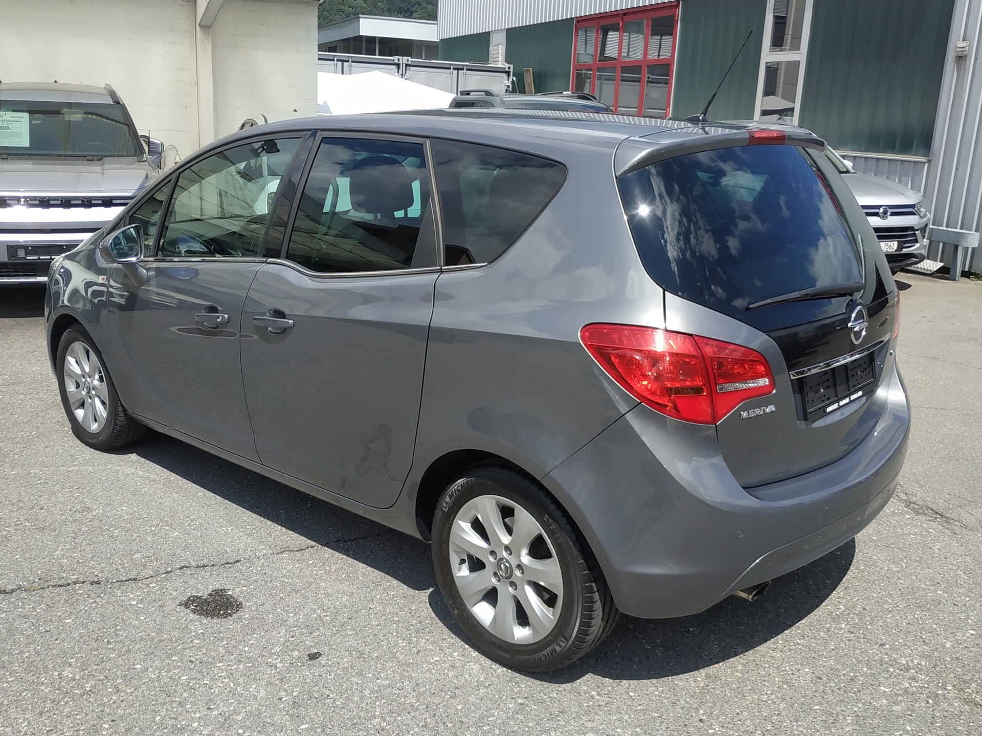 OPEL Meriva 1.4 Turbo Cosmo Automatic-image-4