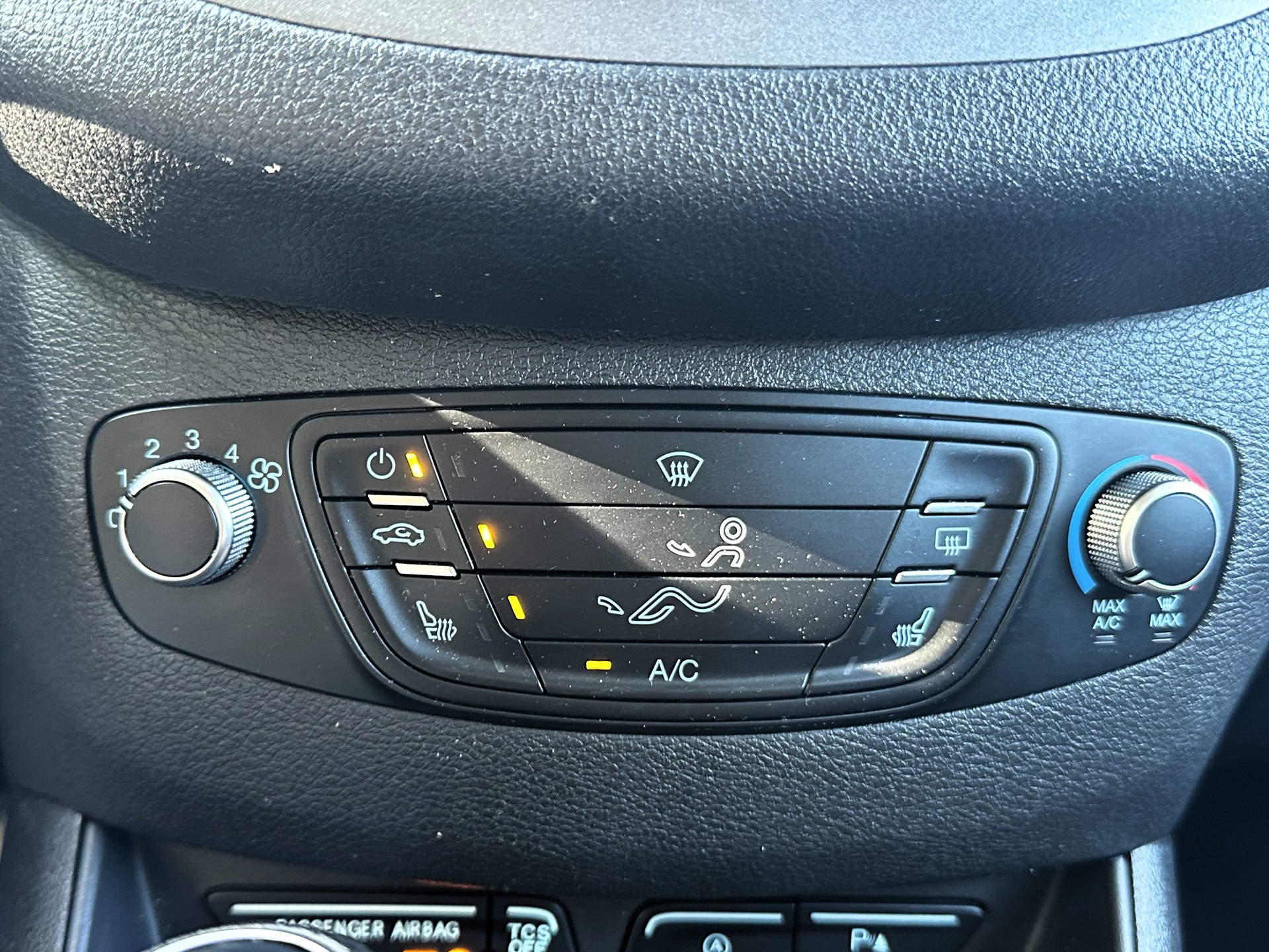 FORD Transit Courier Van 1.0 EcoBoost Trend-image-15