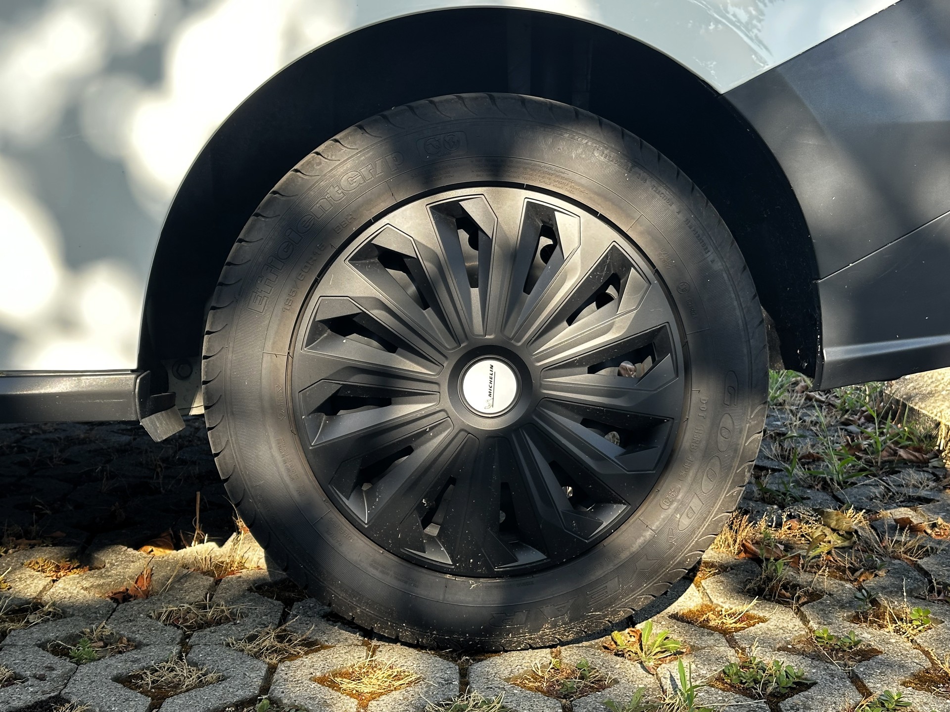 FORD Transit Courier Van 1.0 EcoBoost Trend-image-17