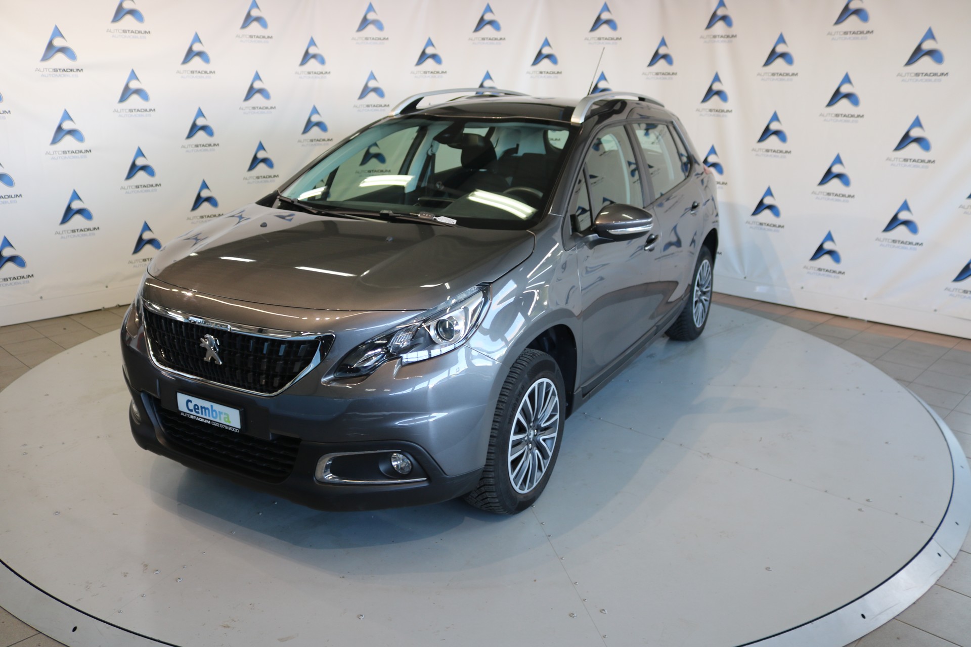 PEUGEOT 2008 1.2 PureTech Active-image-9