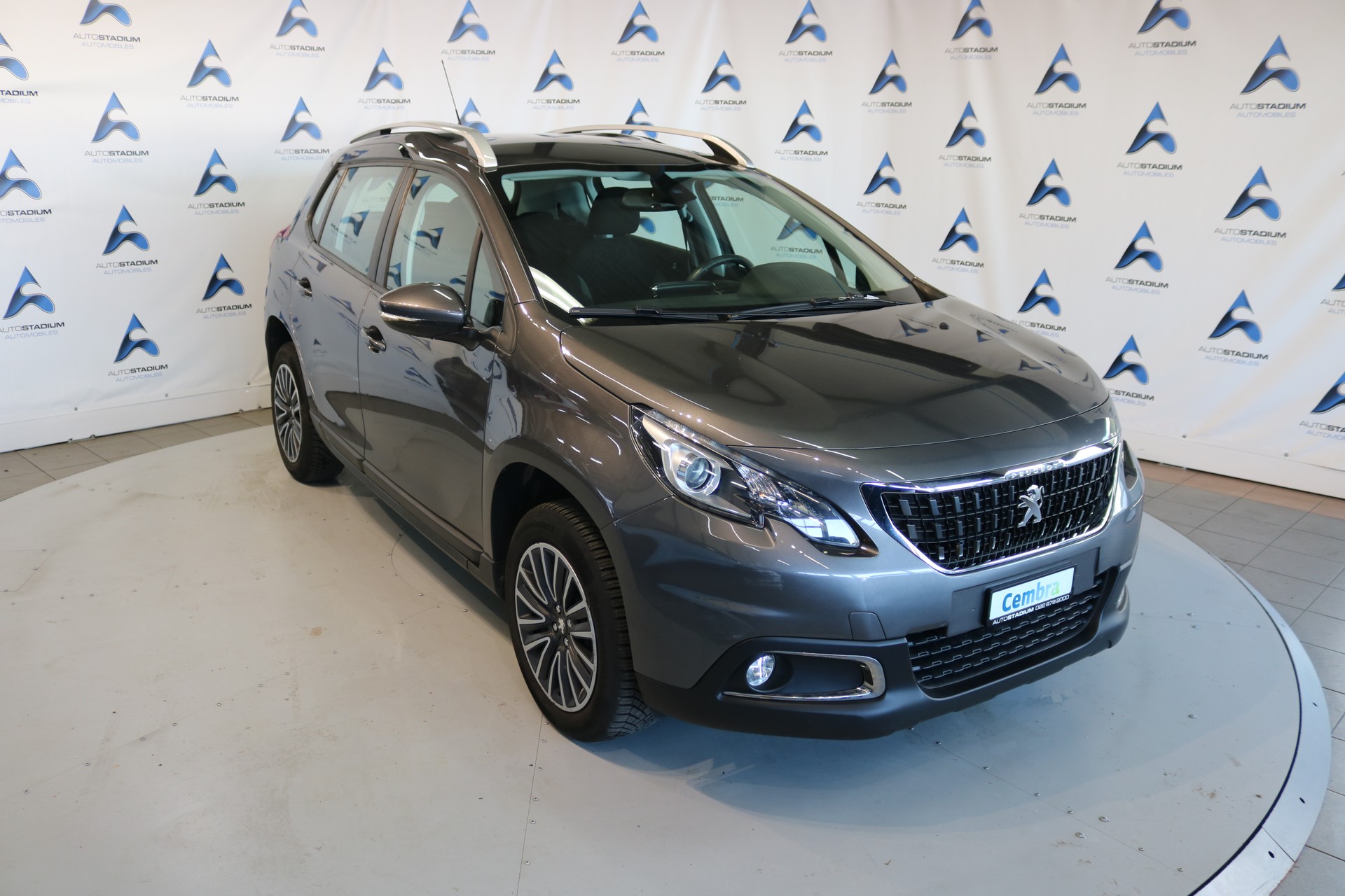 PEUGEOT 2008 1.2 PureTech Active-image-0
