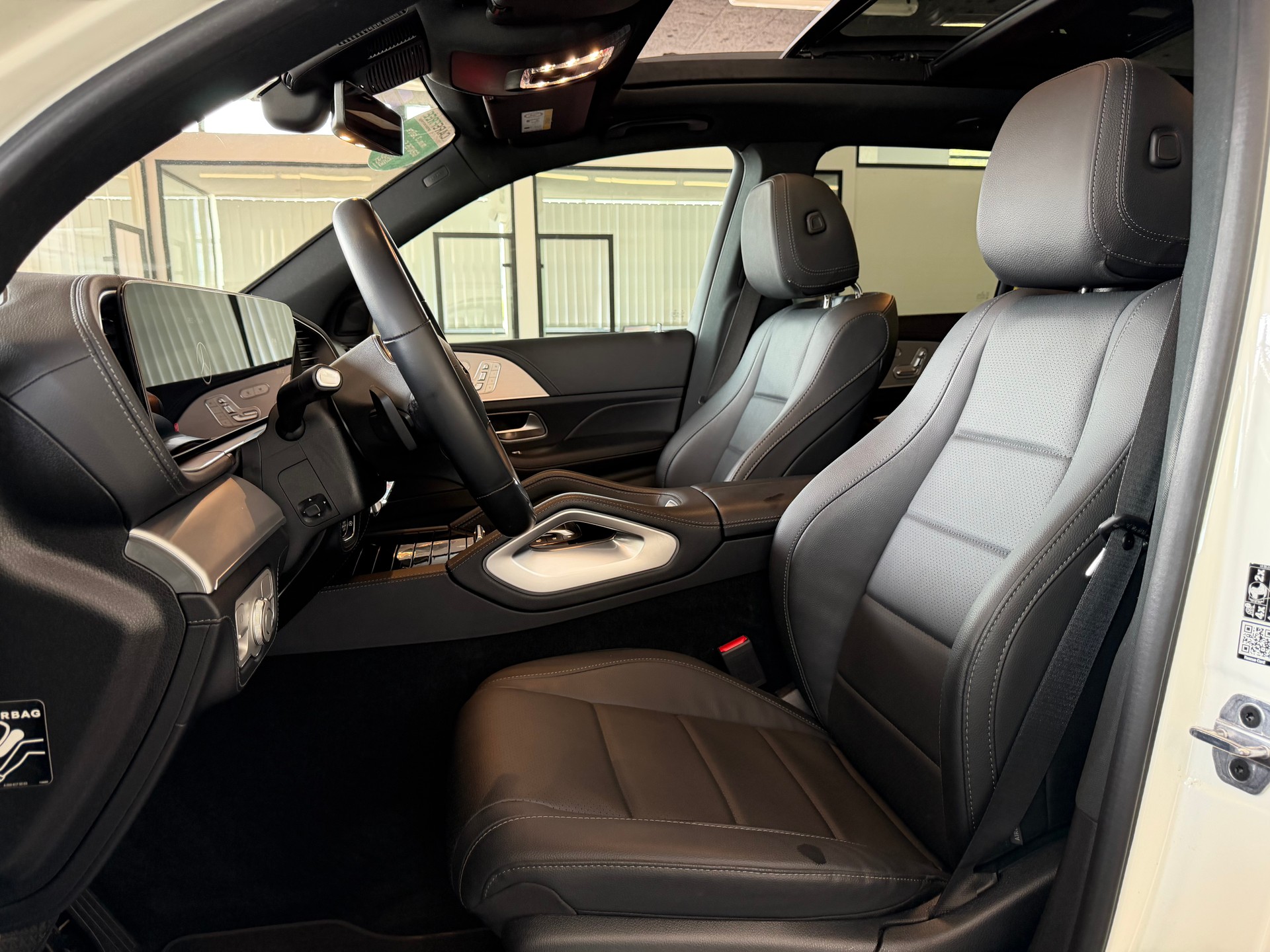 MERCEDES-BENZ GLE 400 d 4Matic AMG Line 9G-Tronic-image-8