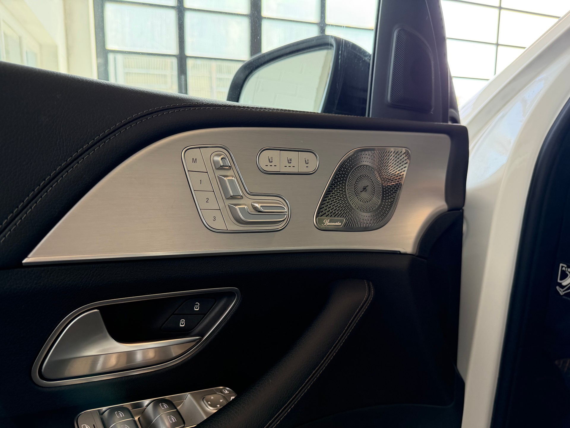MERCEDES-BENZ GLE 400 d 4Matic AMG Line 9G-Tronic-image-13