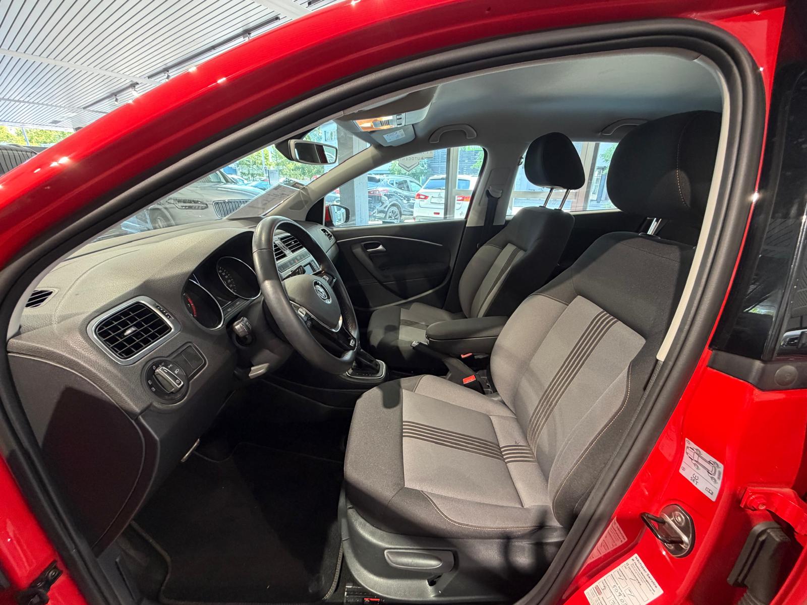 VW Polo 1.2 TSI BMT Comfortline DSG-image-5