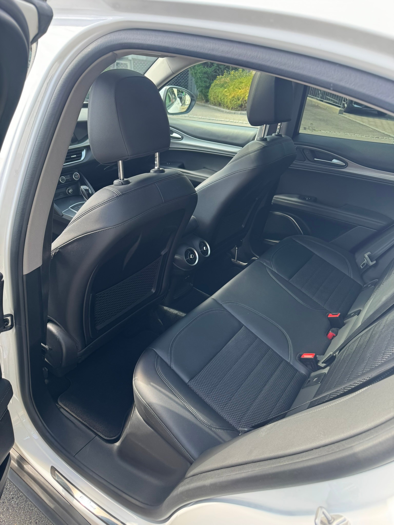 ALFA ROMEO Stelvio 2.0 Super Q4 Automatic-image-7