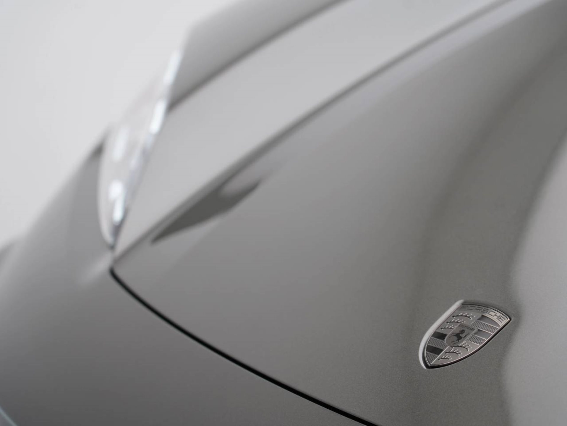 PORSCHE Macan Turbo-image-11