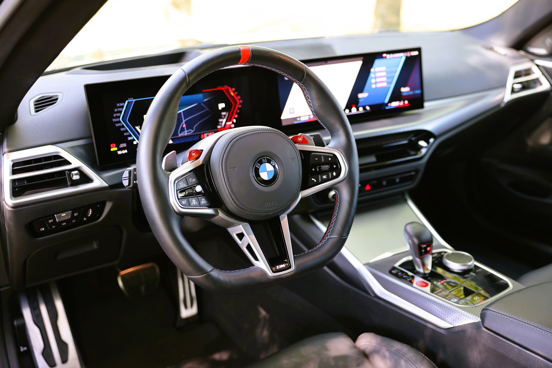 BMW M4 Coupé Competition *Facelift* *Laser LED* *Skyscraper grau* *Innovationspaket II* *Sitzbelüftung* *Werksgarantie bis 05/2028*-image-10